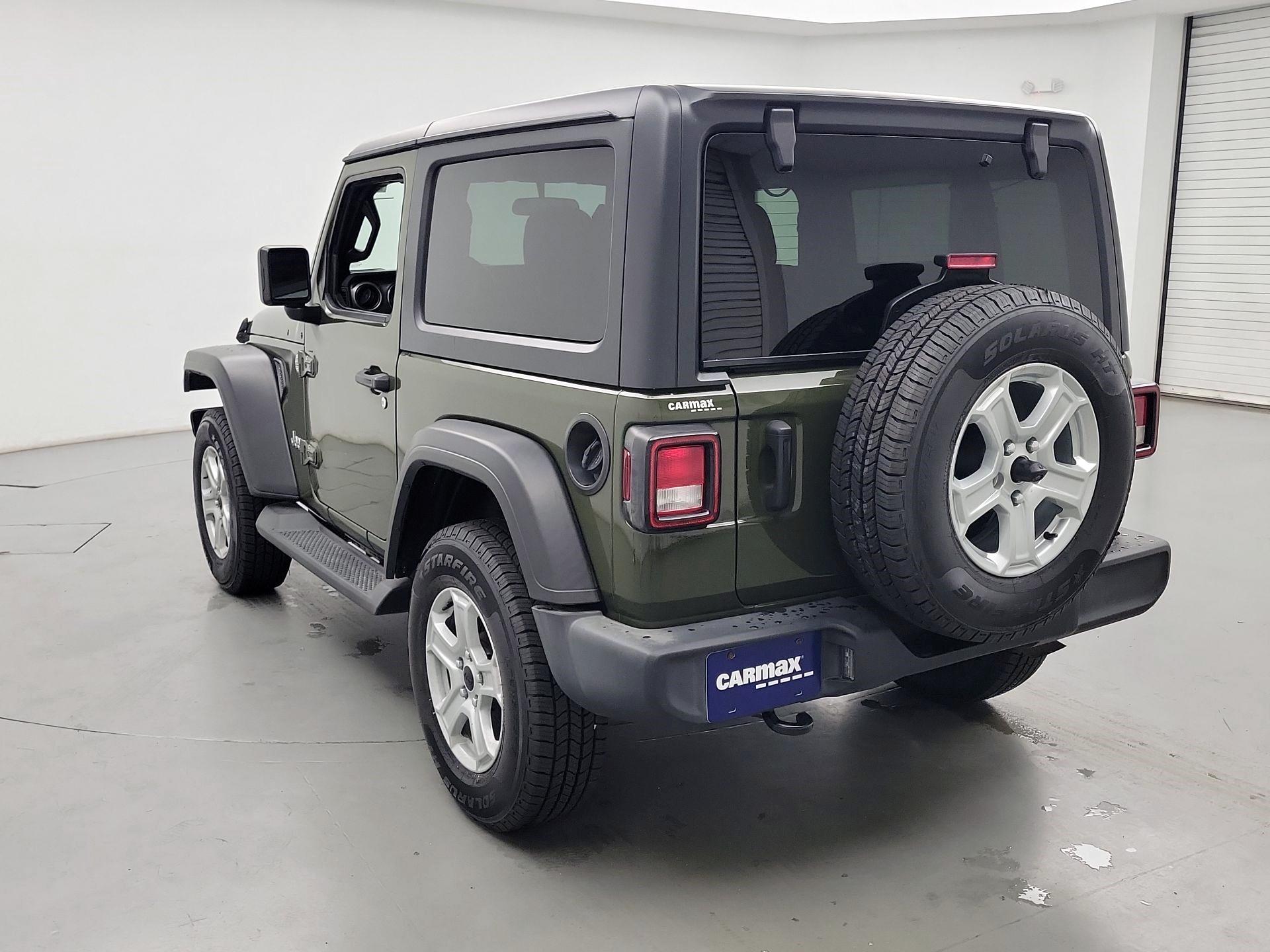 Thumbnail: 2021 Jeep Wrangler - 7