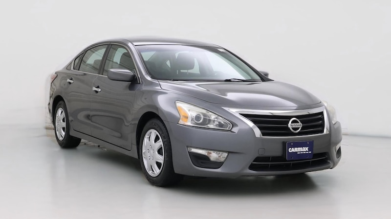 2014 Nissan Altima S Hero Image