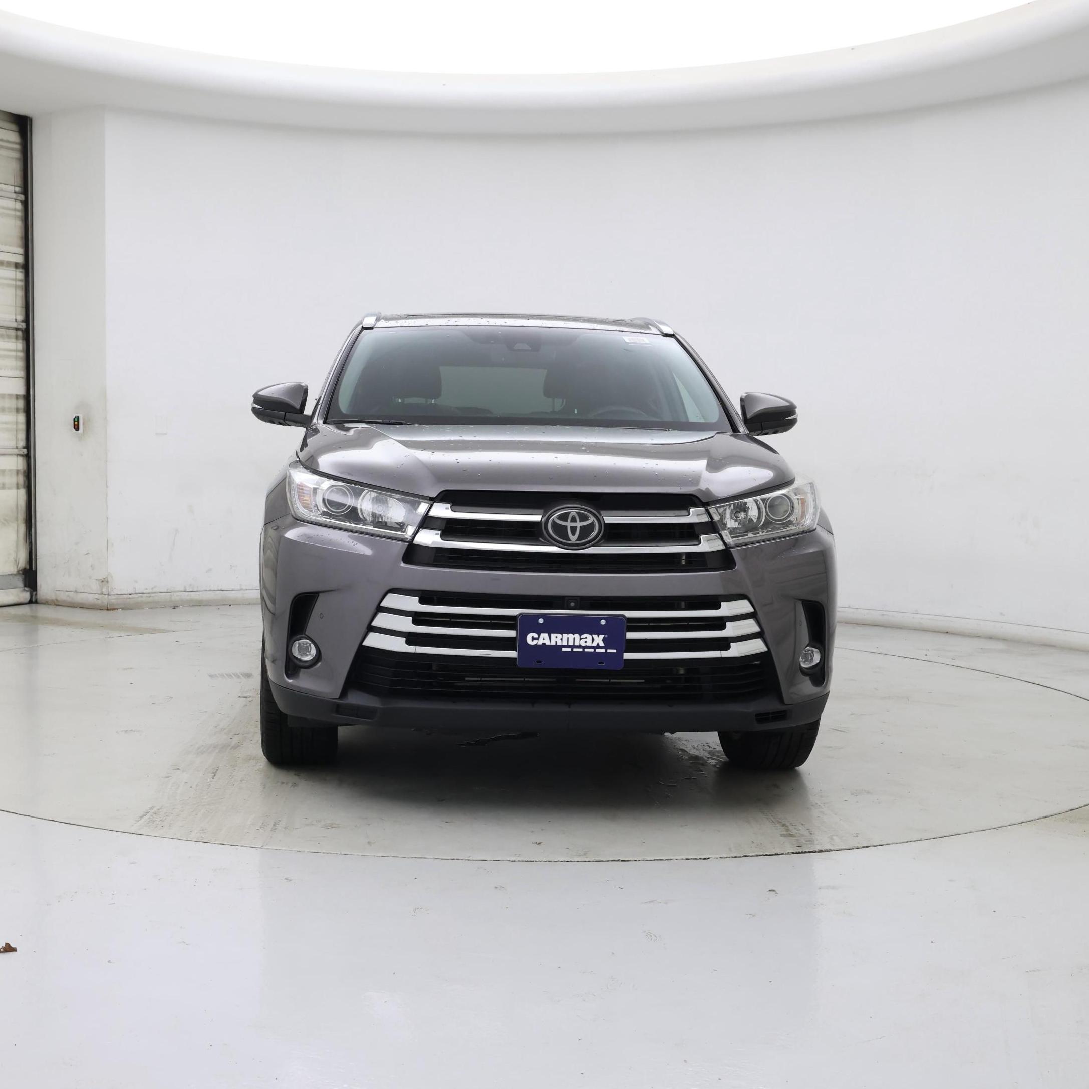Thumbnail: 2019 Toyota Highlander - 5