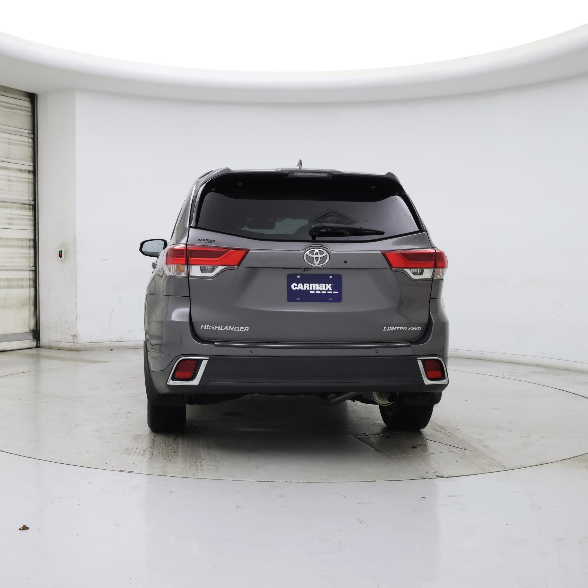 Thumbnail: 2019 Toyota Highlander - 6