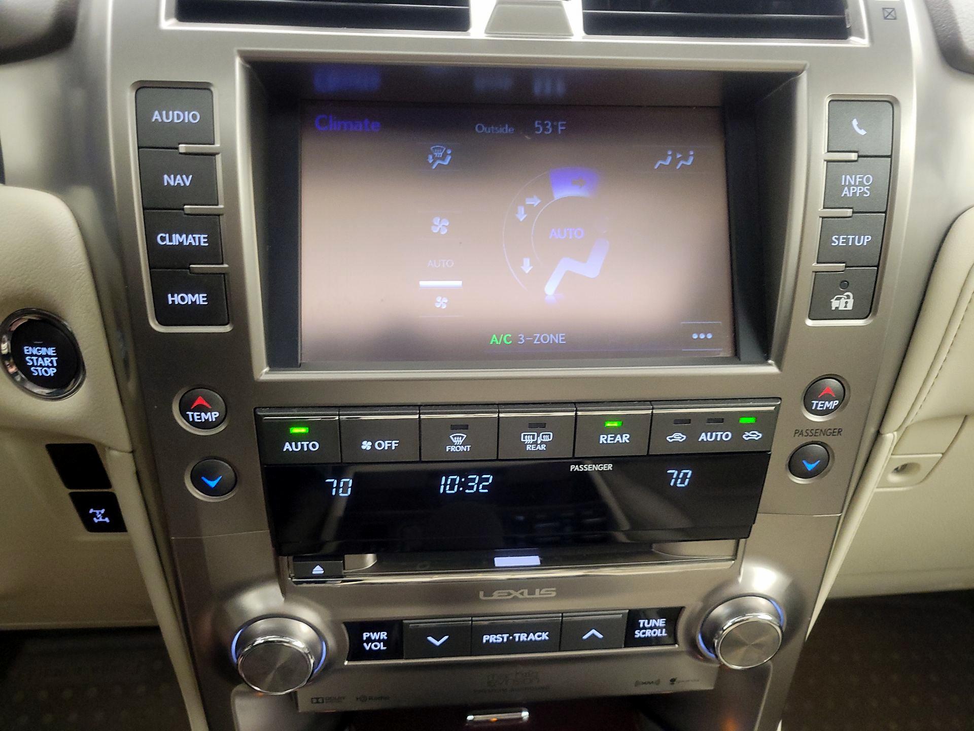 Thumbnail: 2015 Lexus GX - 17