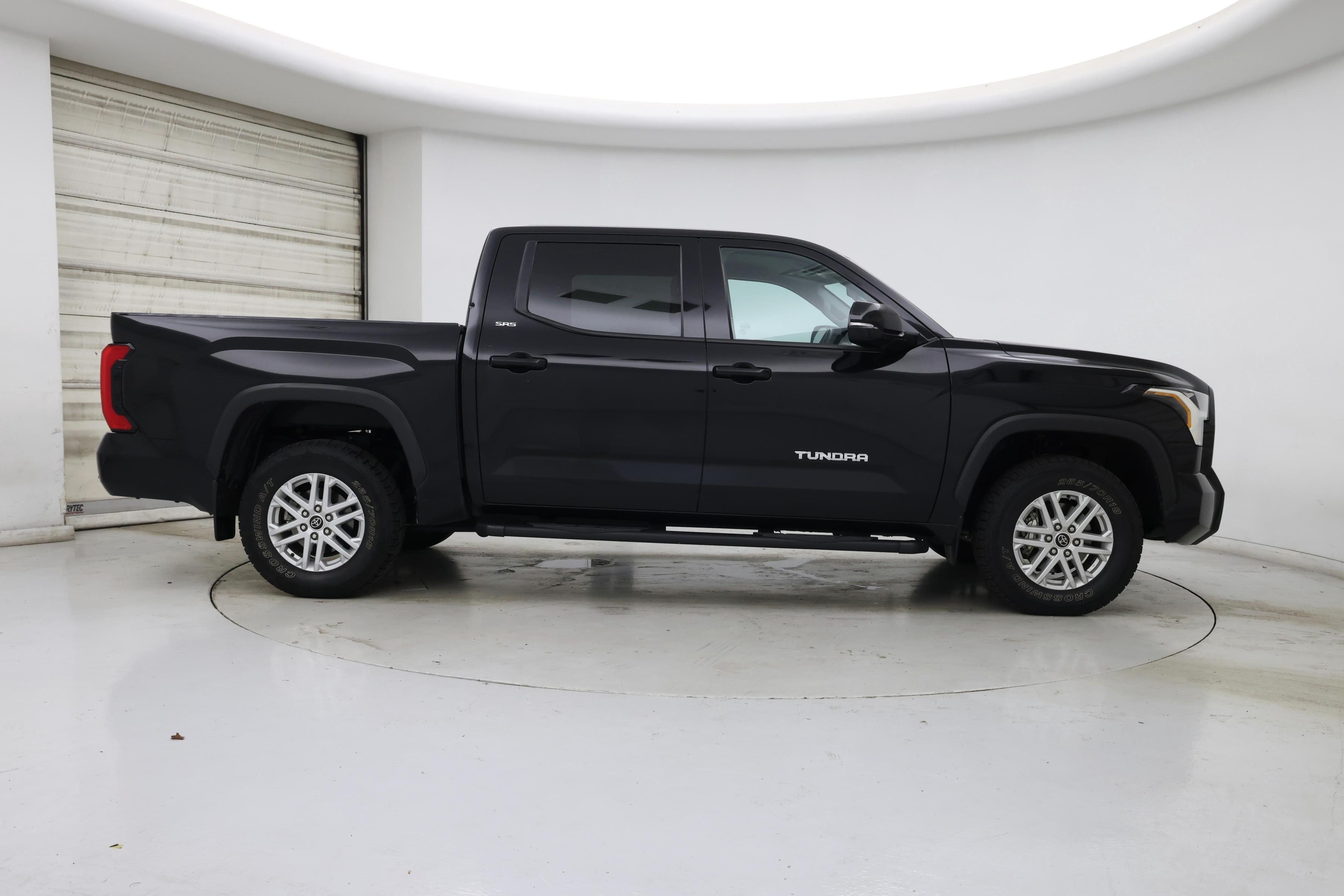 Thumbnail: 2022 Toyota Tundra - 7