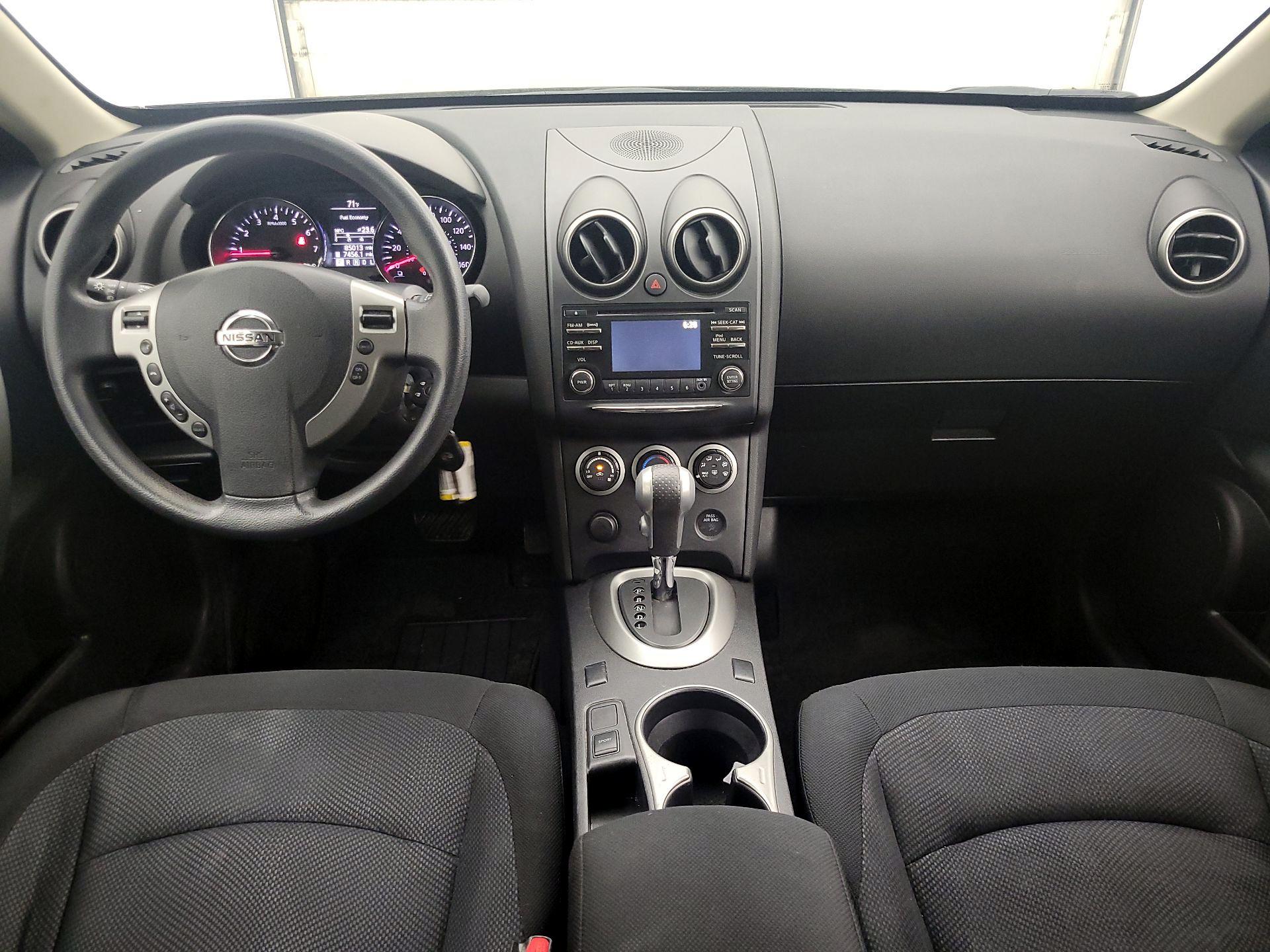 Thumbnail: 2015 Nissan Rogue - 9
