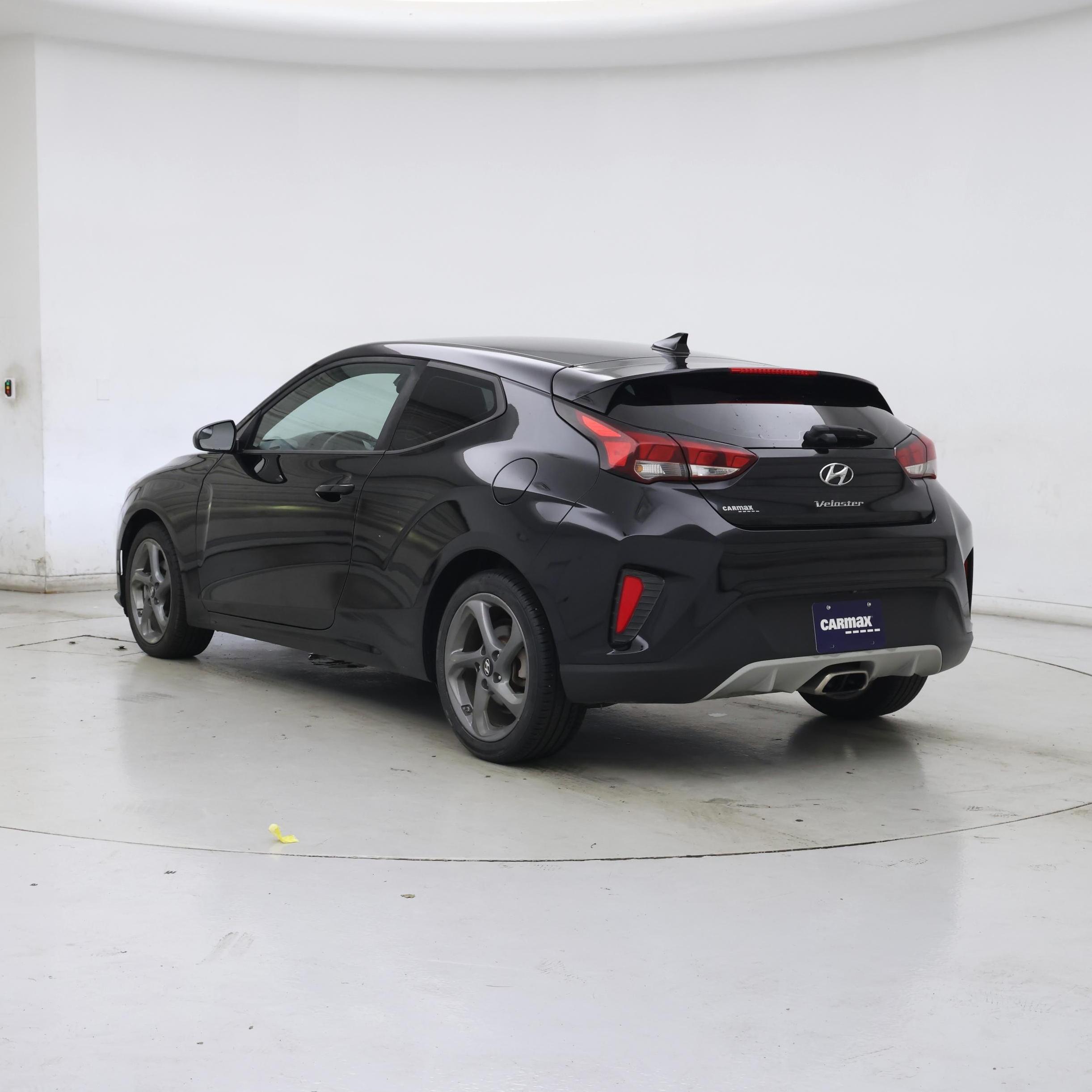 Thumbnail: 2019 Hyundai Veloster - 2