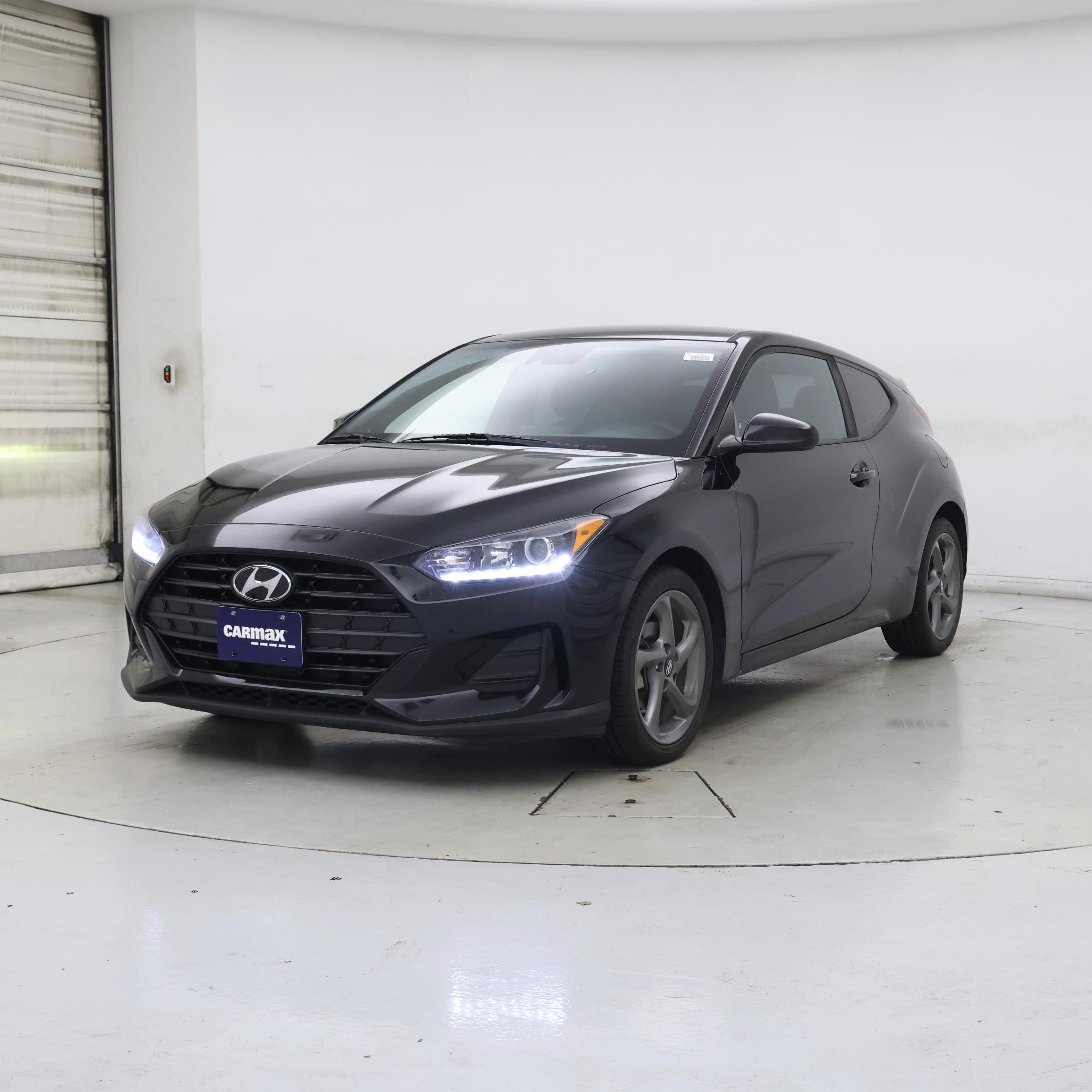 Thumbnail: 2019 Hyundai Veloster - 4