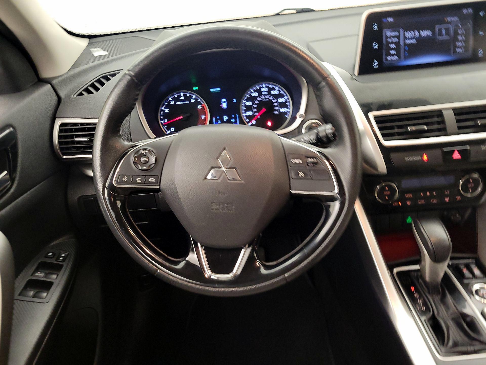 Thumbnail: 2018 Mitsubishi Eclipse Cross - 10