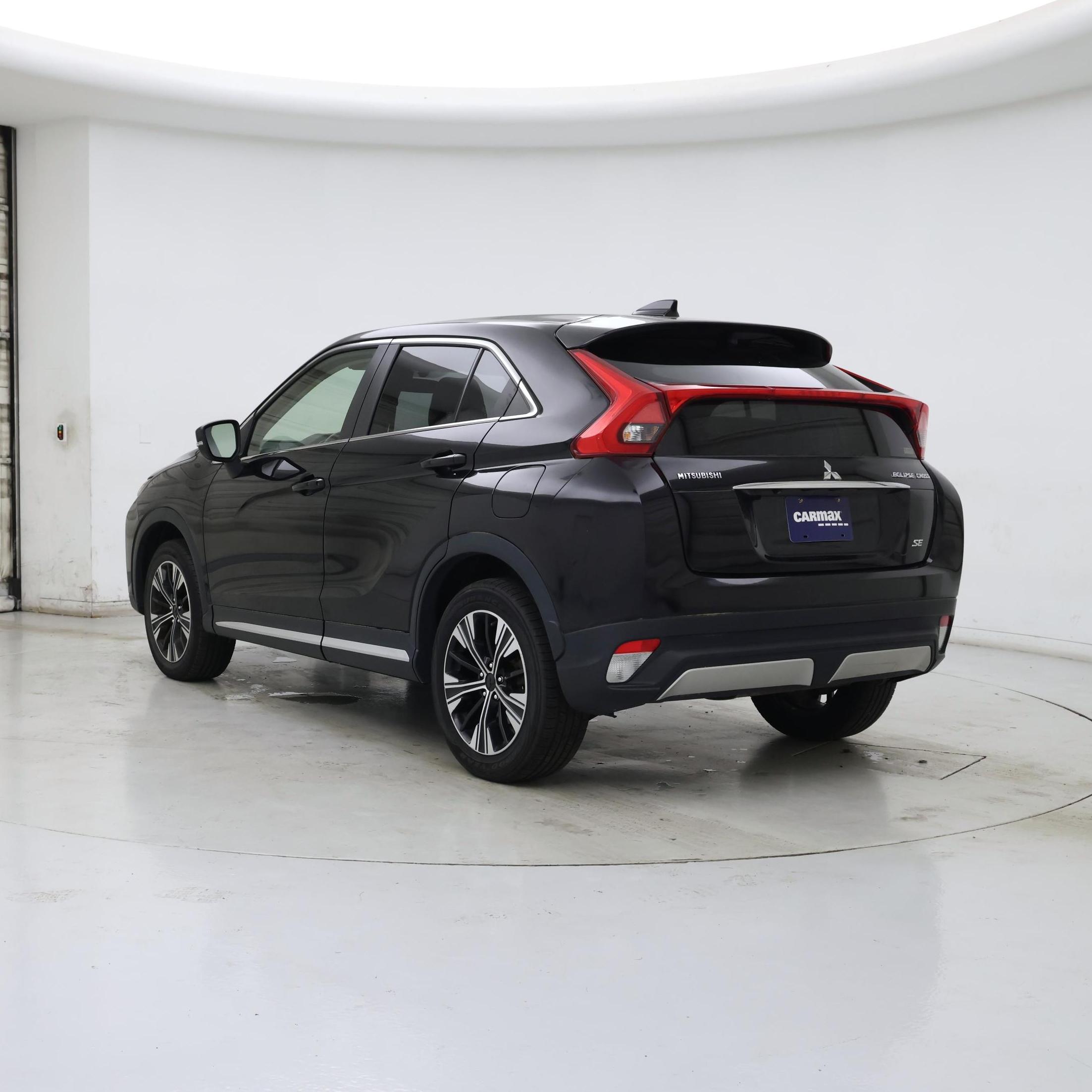 Thumbnail: 2018 Mitsubishi Eclipse Cross - 2