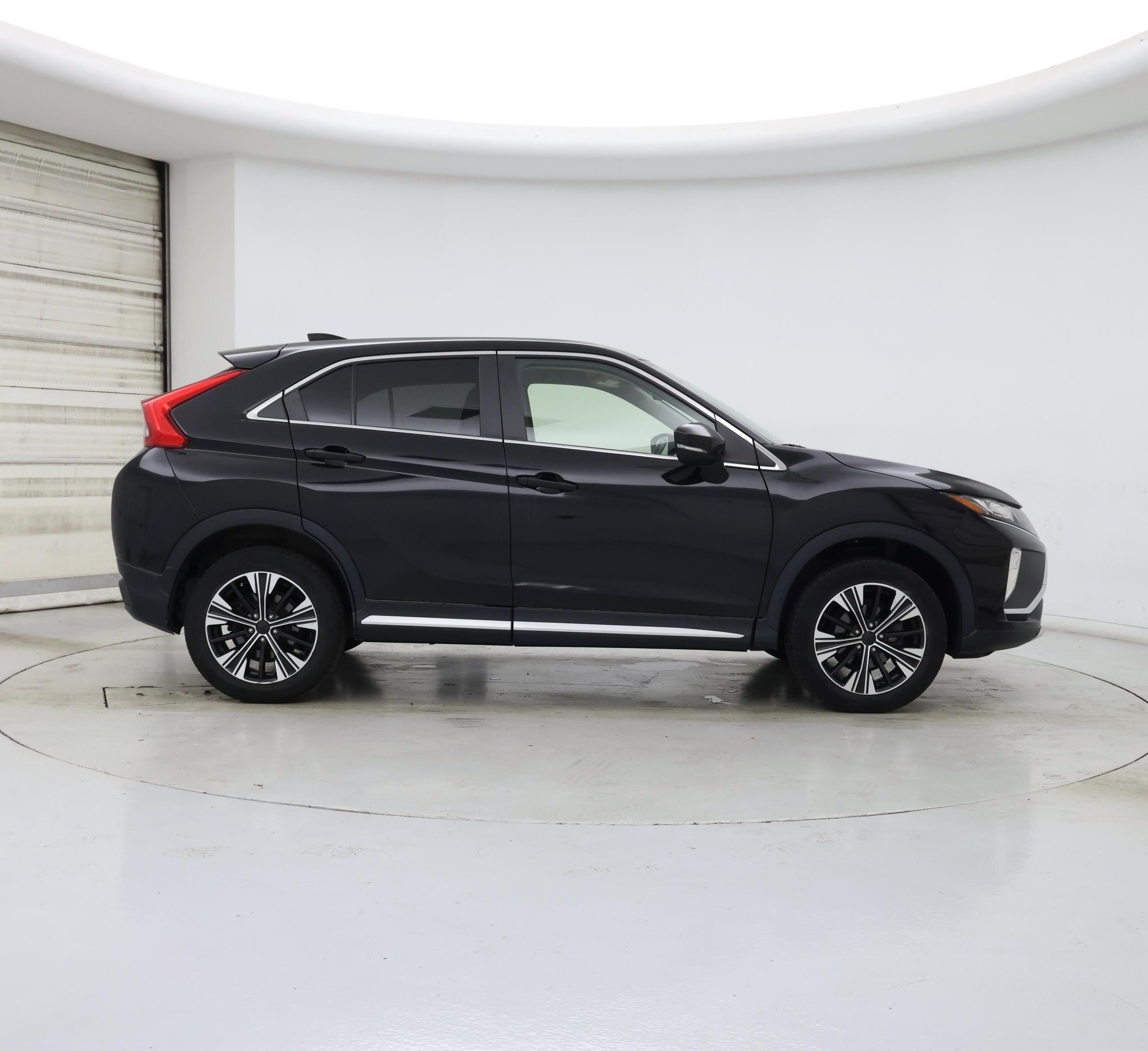 Thumbnail: 2018 Mitsubishi Eclipse Cross - 7