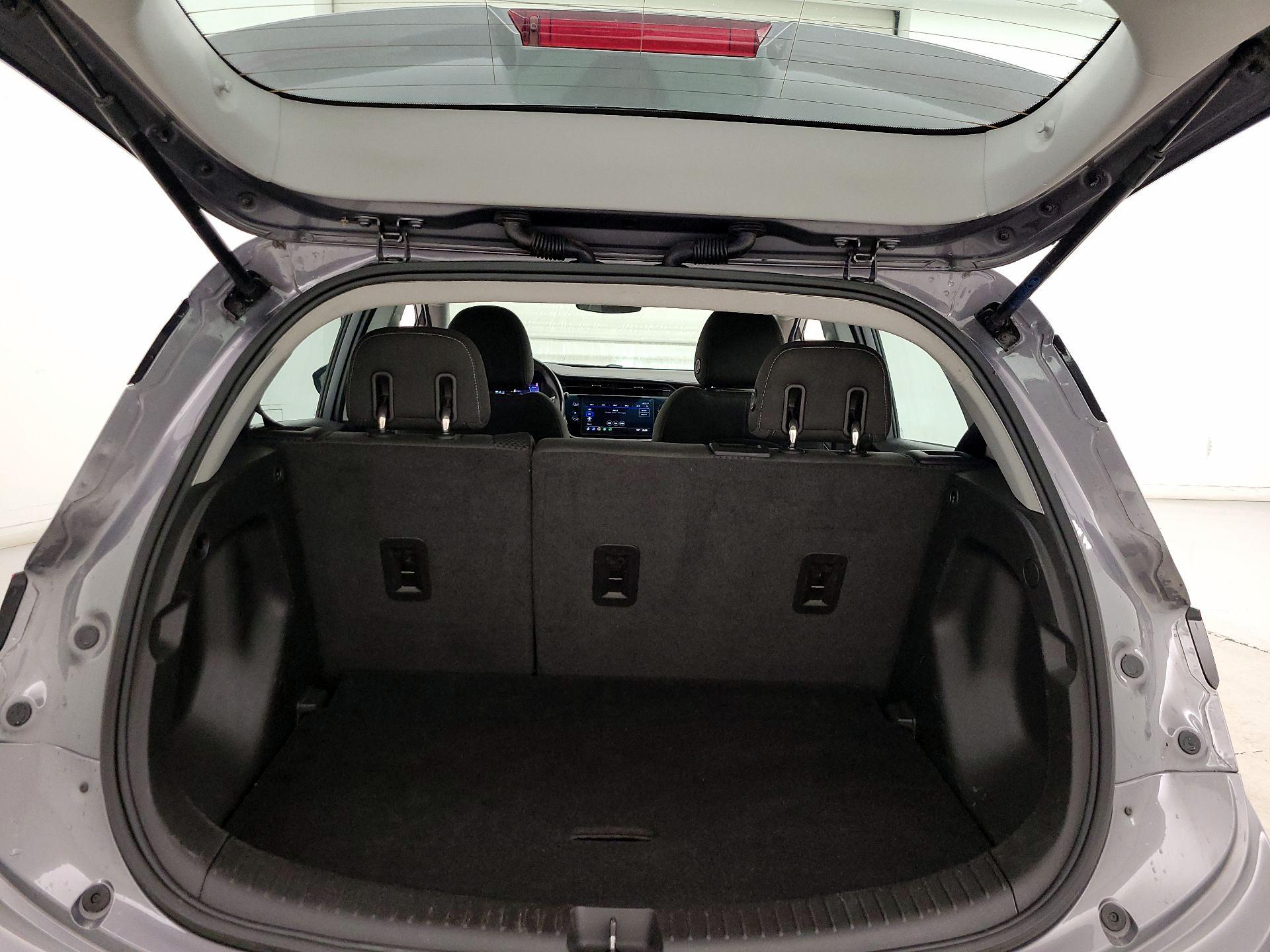 Thumbnail: 2023 Chevrolet Bolt EV - 20