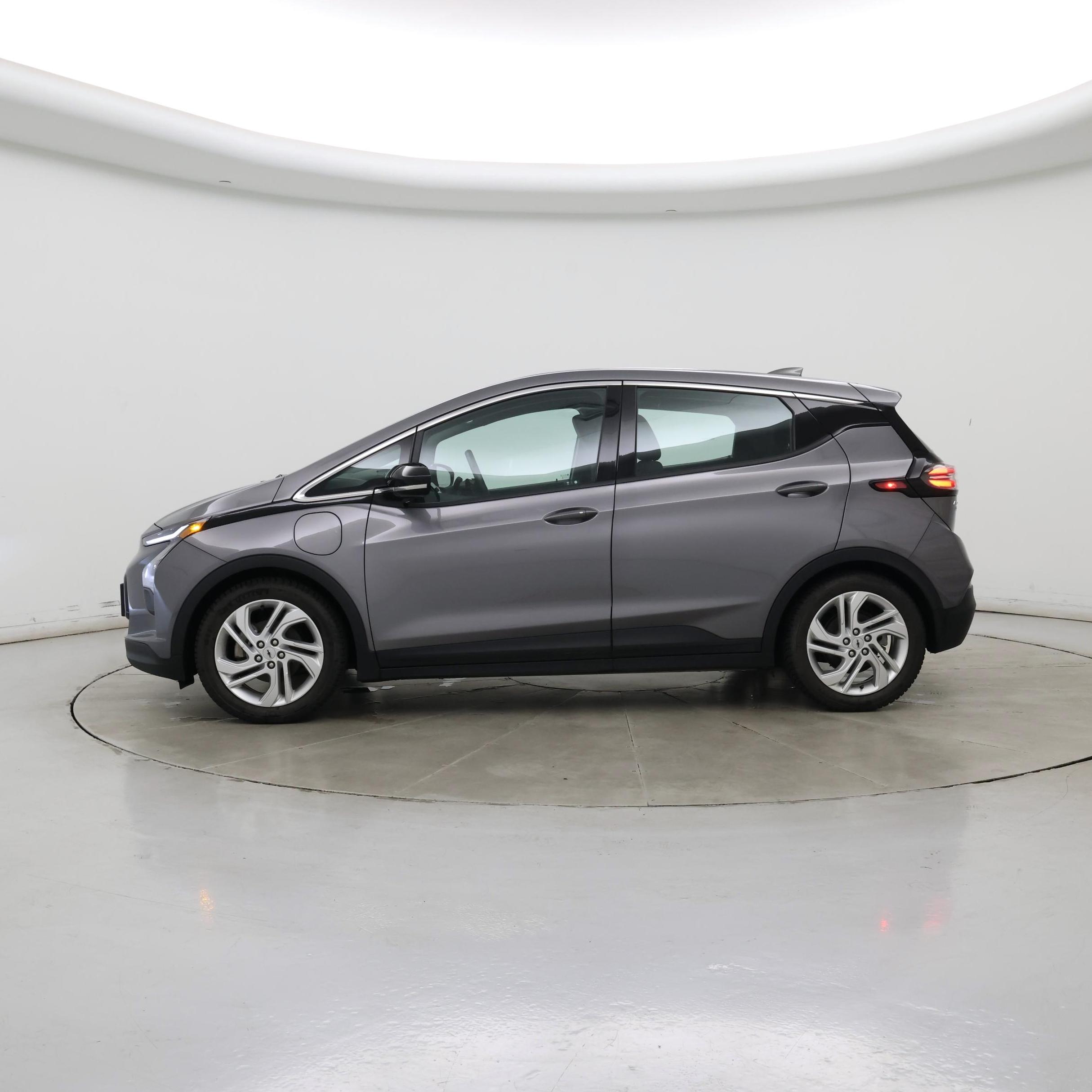 Thumbnail: 2023 Chevrolet Bolt EV - 3