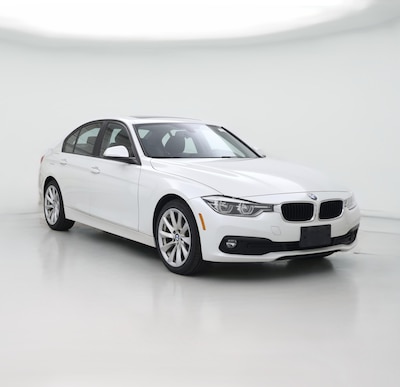 White 2018 BMW 320 XI