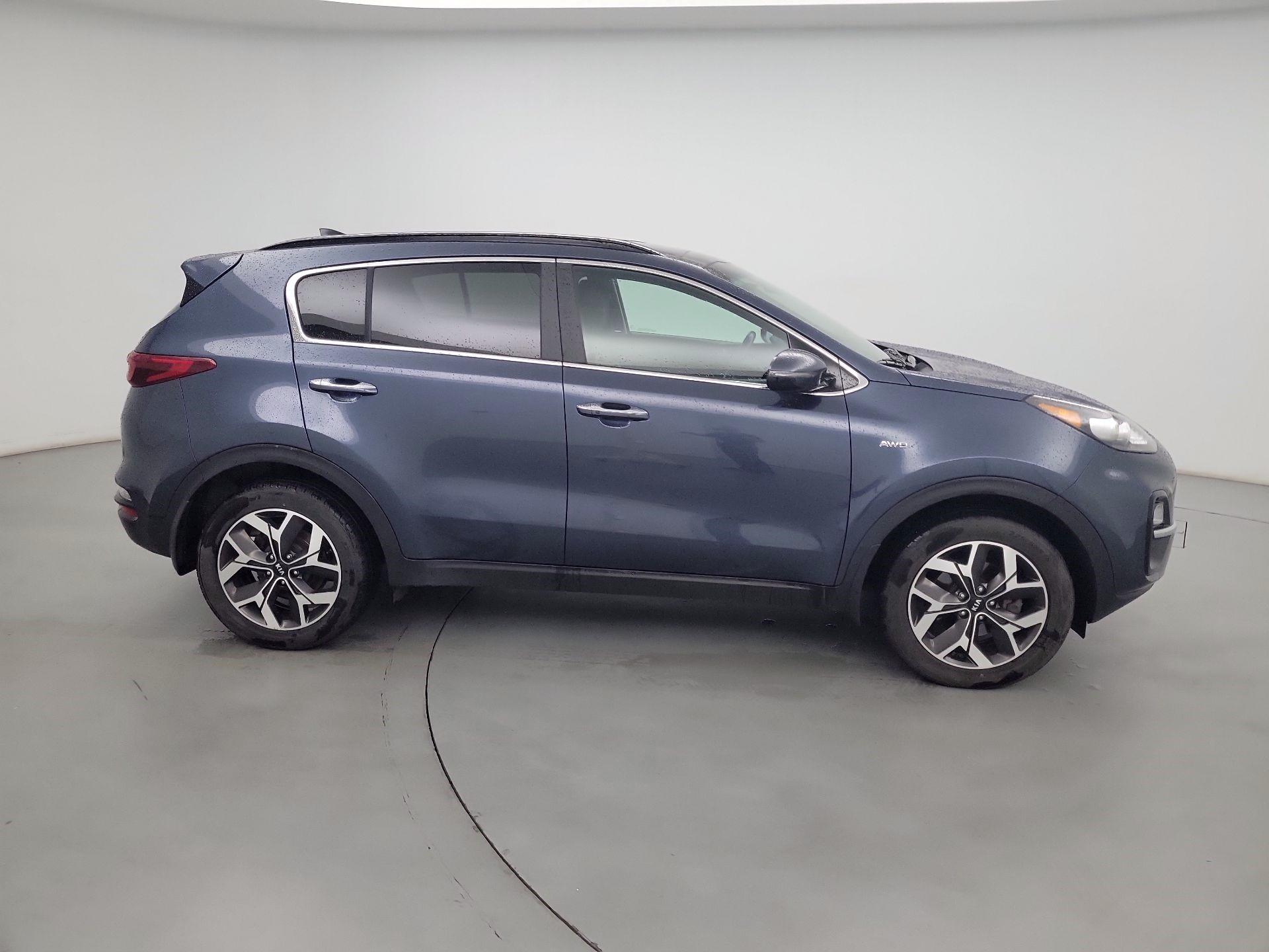 Thumbnail: 2022 Kia Sportage - 4