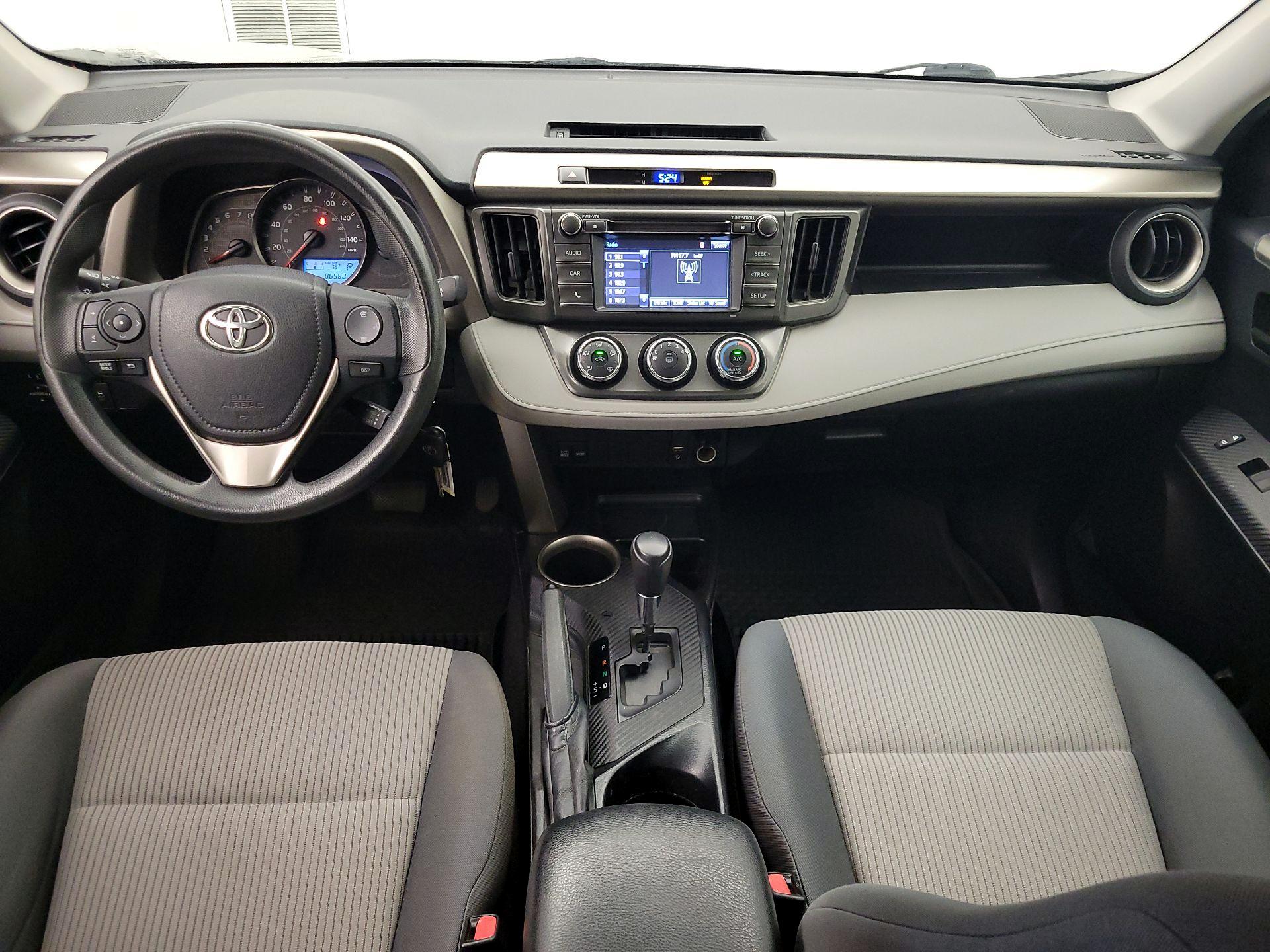 Thumbnail: 2015 Toyota RAV4 - 9
