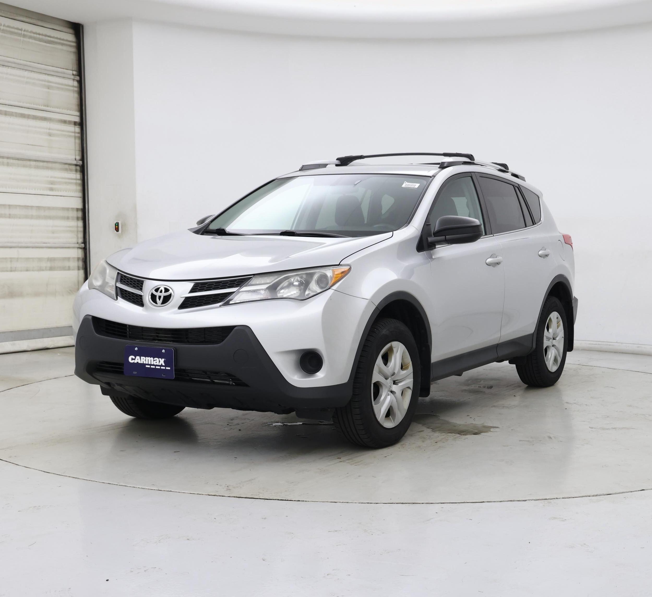 Thumbnail: 2015 Toyota RAV4 - 4