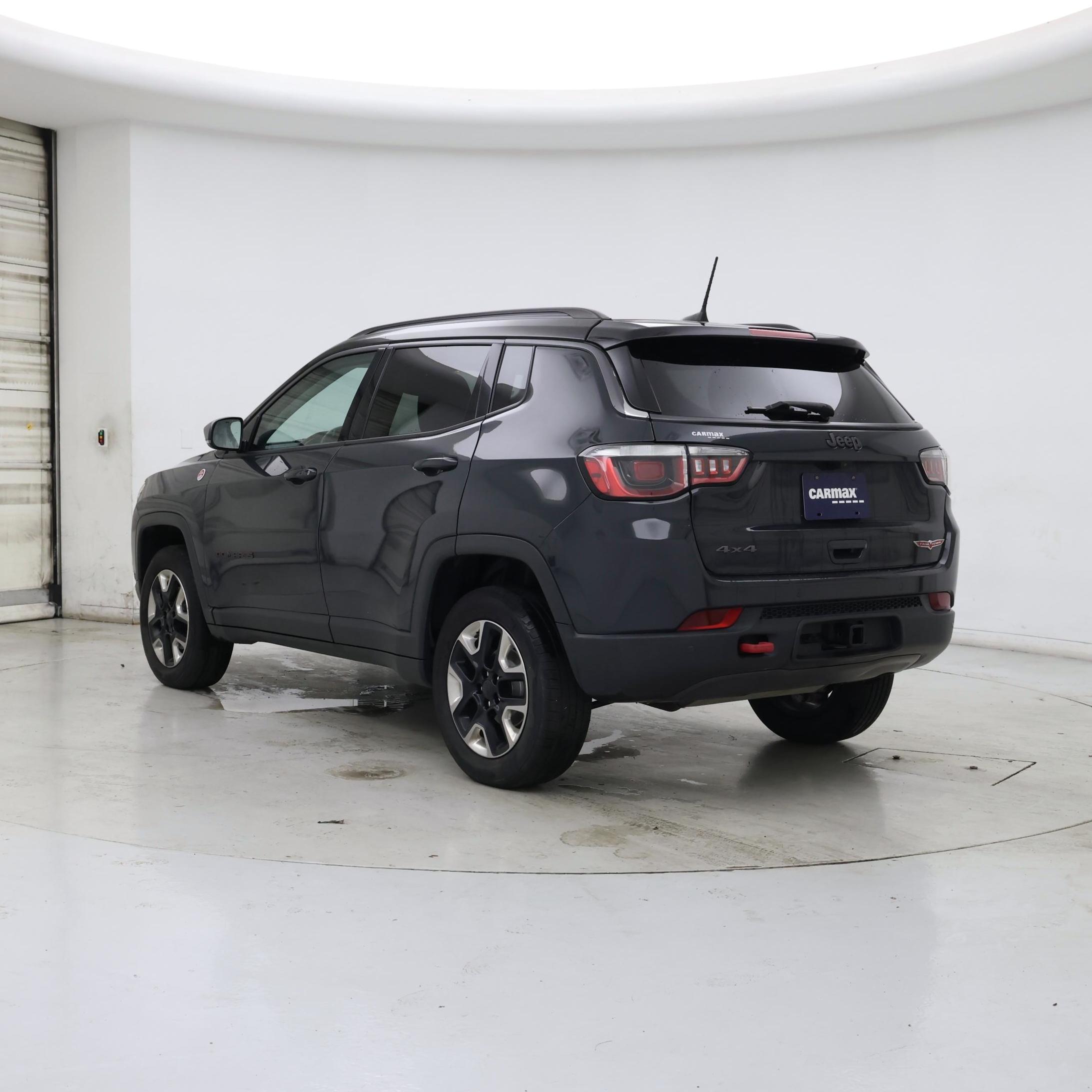 Thumbnail: 2018 Jeep Compass - 2