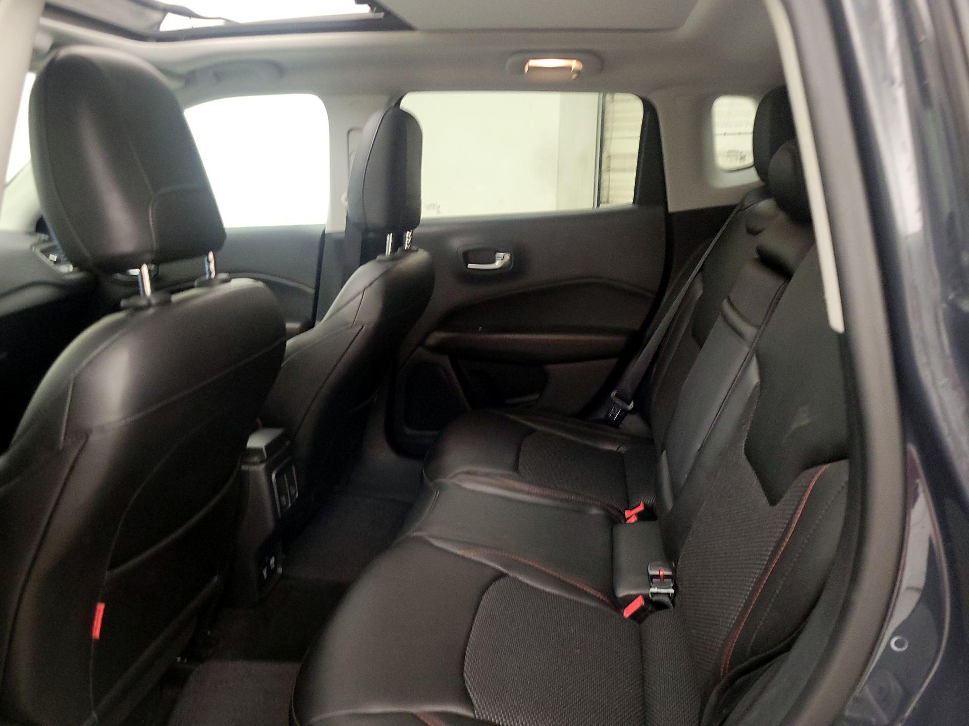 Thumbnail: 2018 Jeep Compass - 20