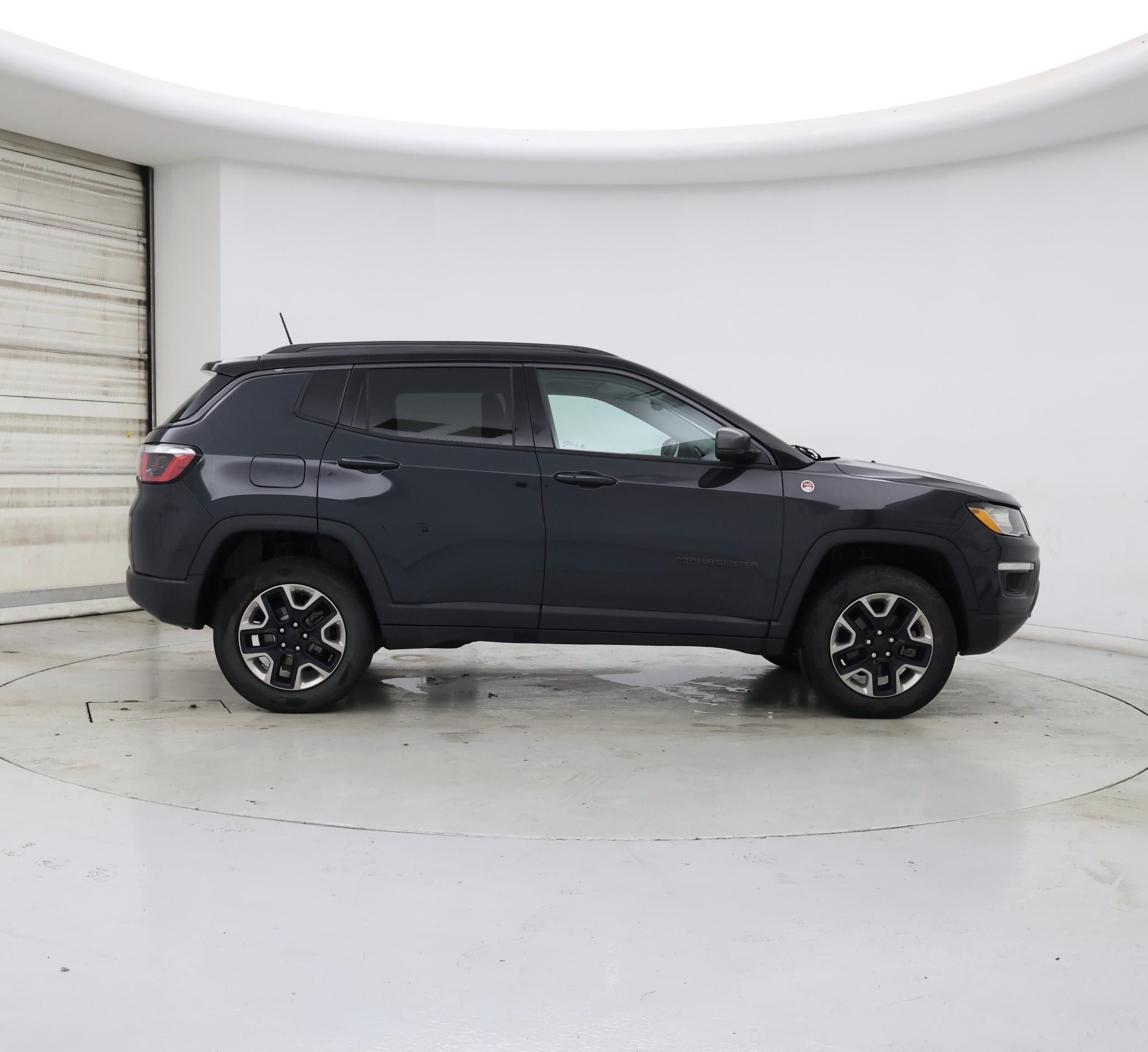 Thumbnail: 2018 Jeep Compass - 7