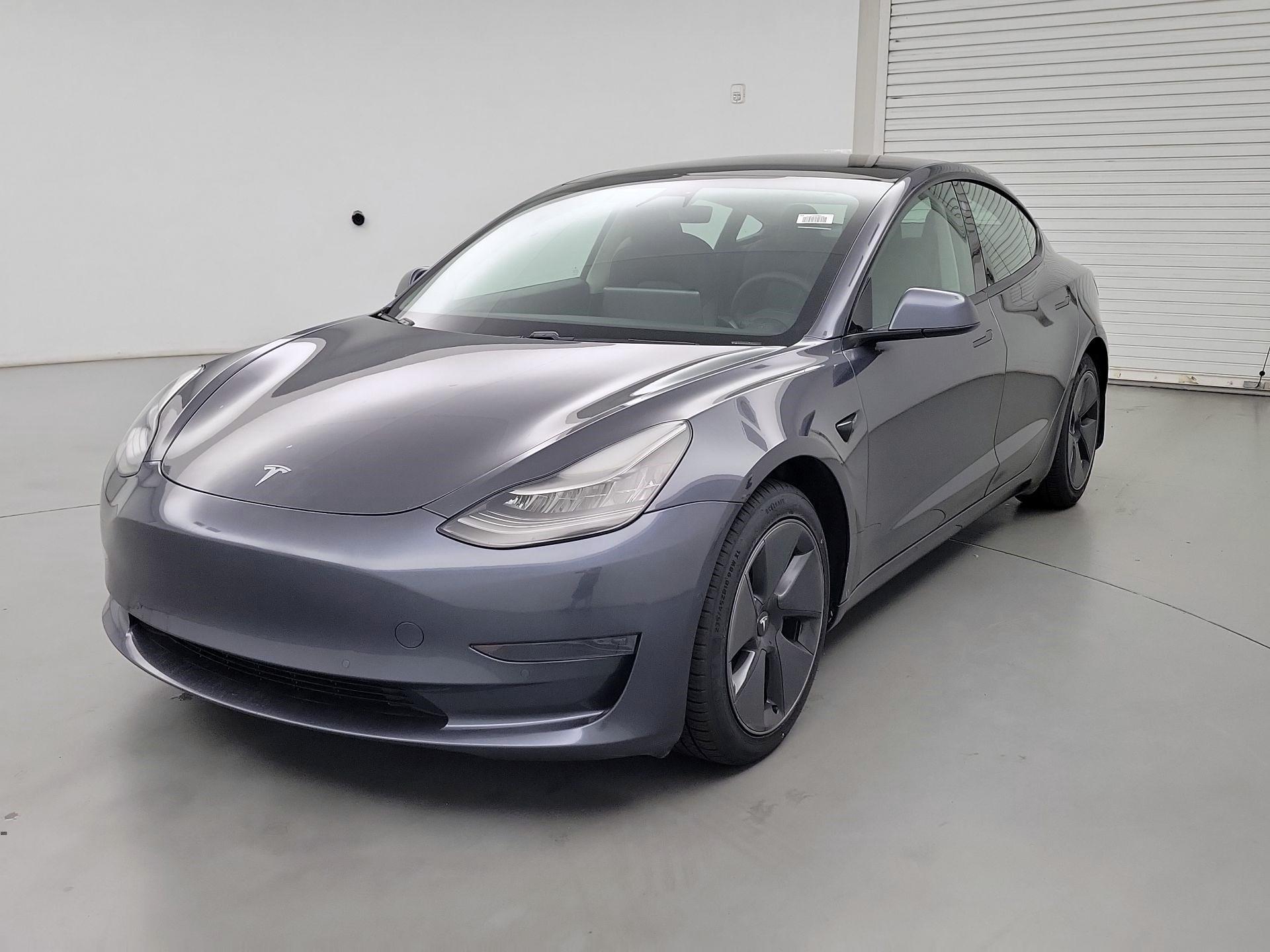 Thumbnail: 2021 Tesla Model 3 - 3