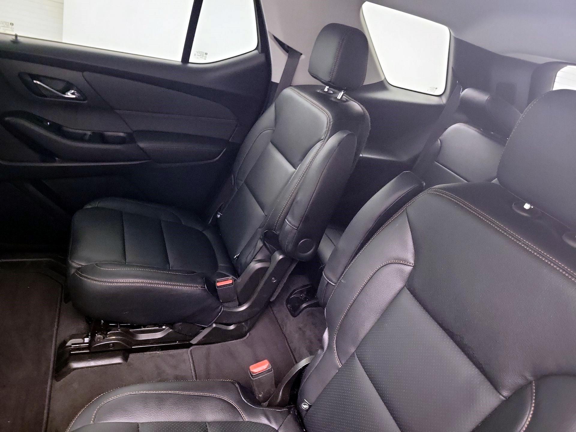 Thumbnail: 2020 Chevrolet Traverse - 17