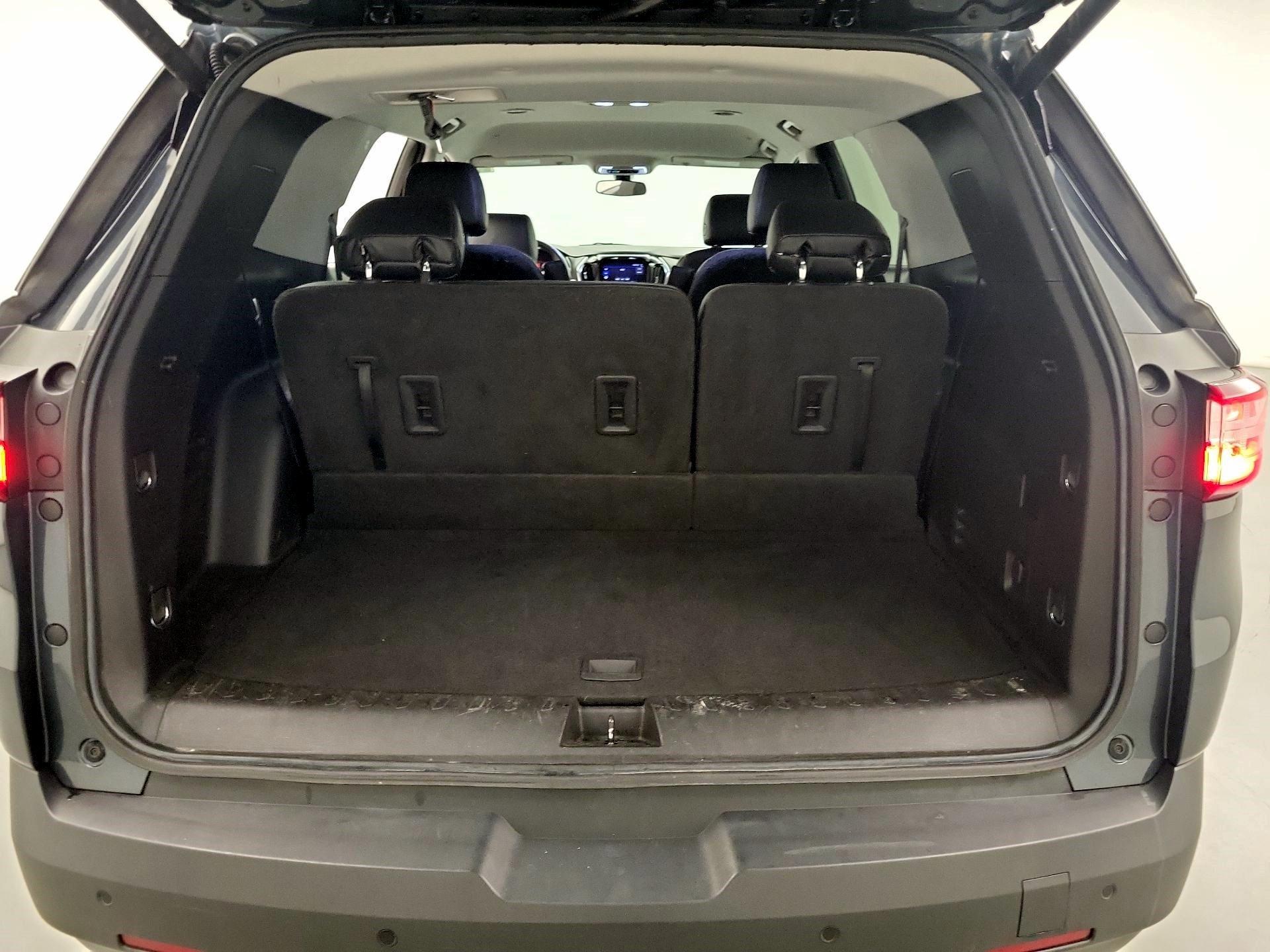 Thumbnail: 2020 Chevrolet Traverse - 19