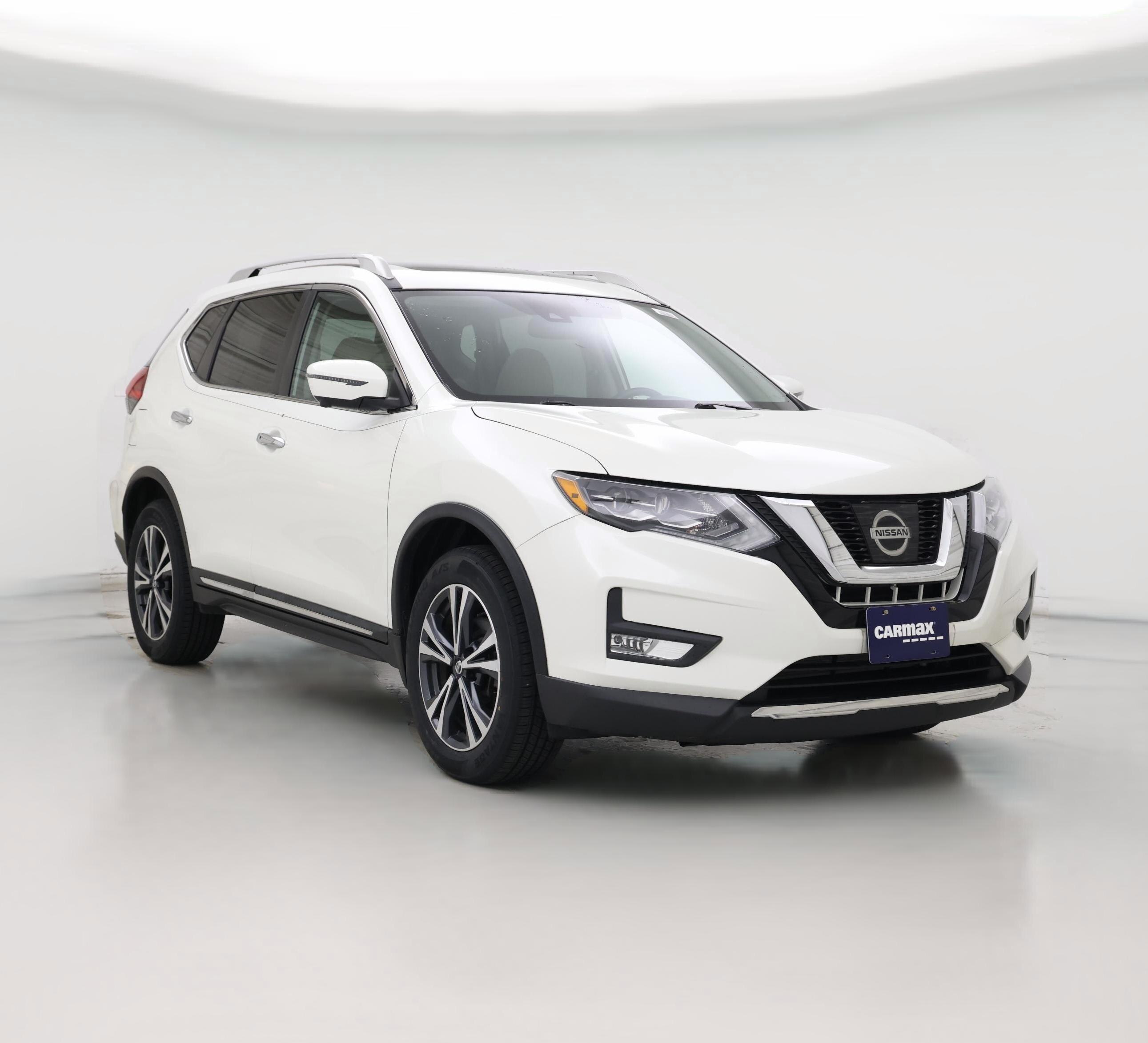 Thumbnail: 2017 Nissan Rogue - 1