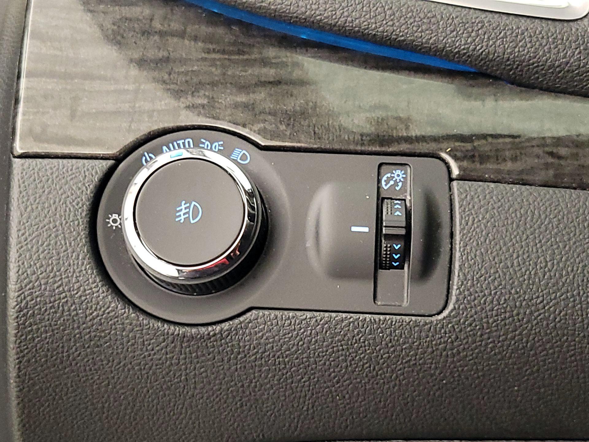 Thumbnail: 2014 Buick Encore - 13