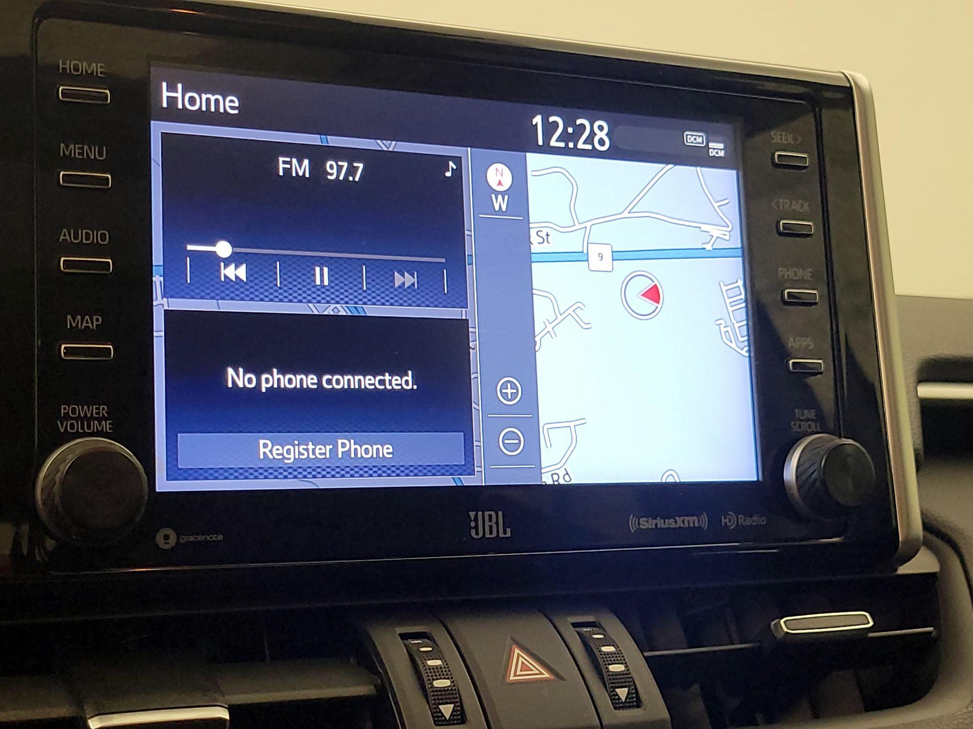 Thumbnail: 2021 Toyota RAV4 - 15