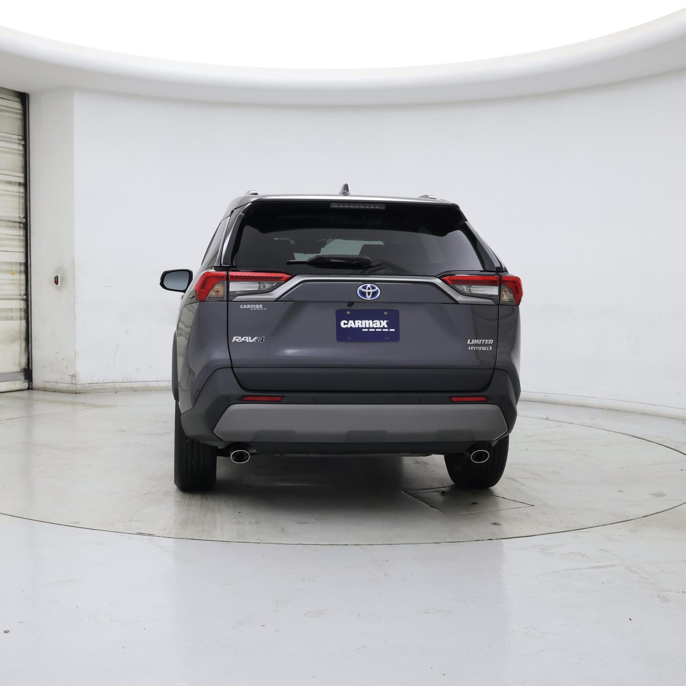 Thumbnail: 2021 Toyota RAV4 - 6