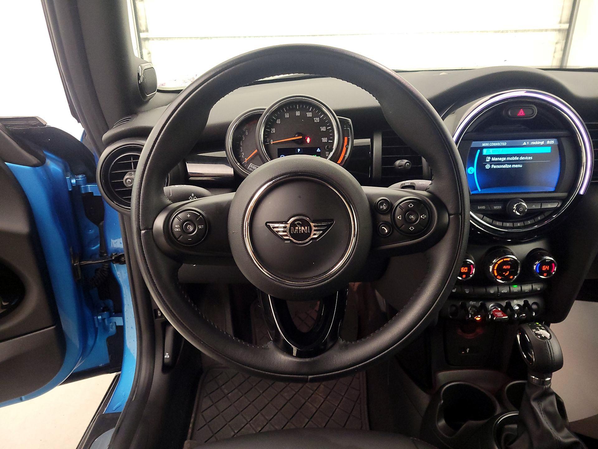 Thumbnail: 2019 MINI Cooper - 10