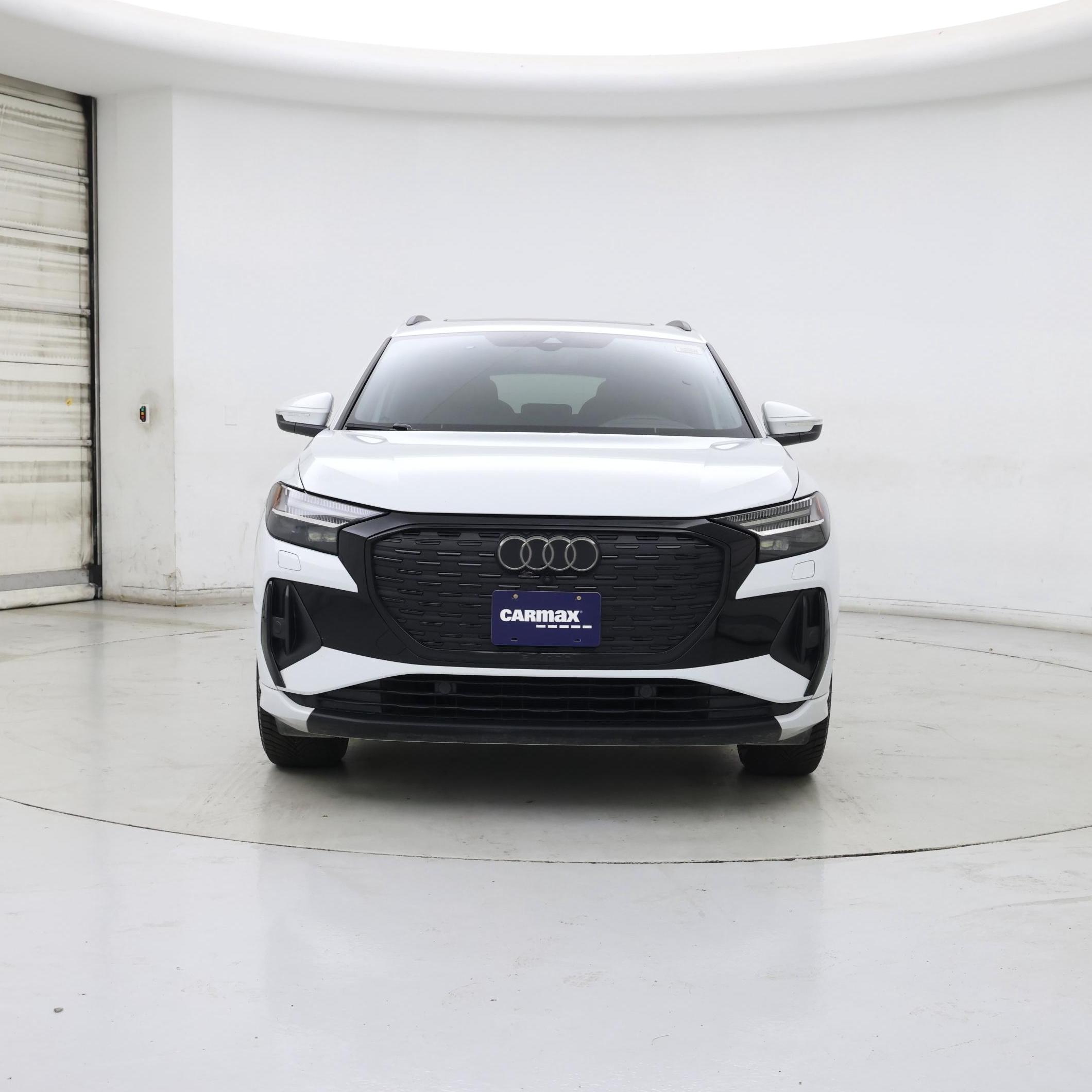 Thumbnail: 2022 Audi Q4 e-tron - 5