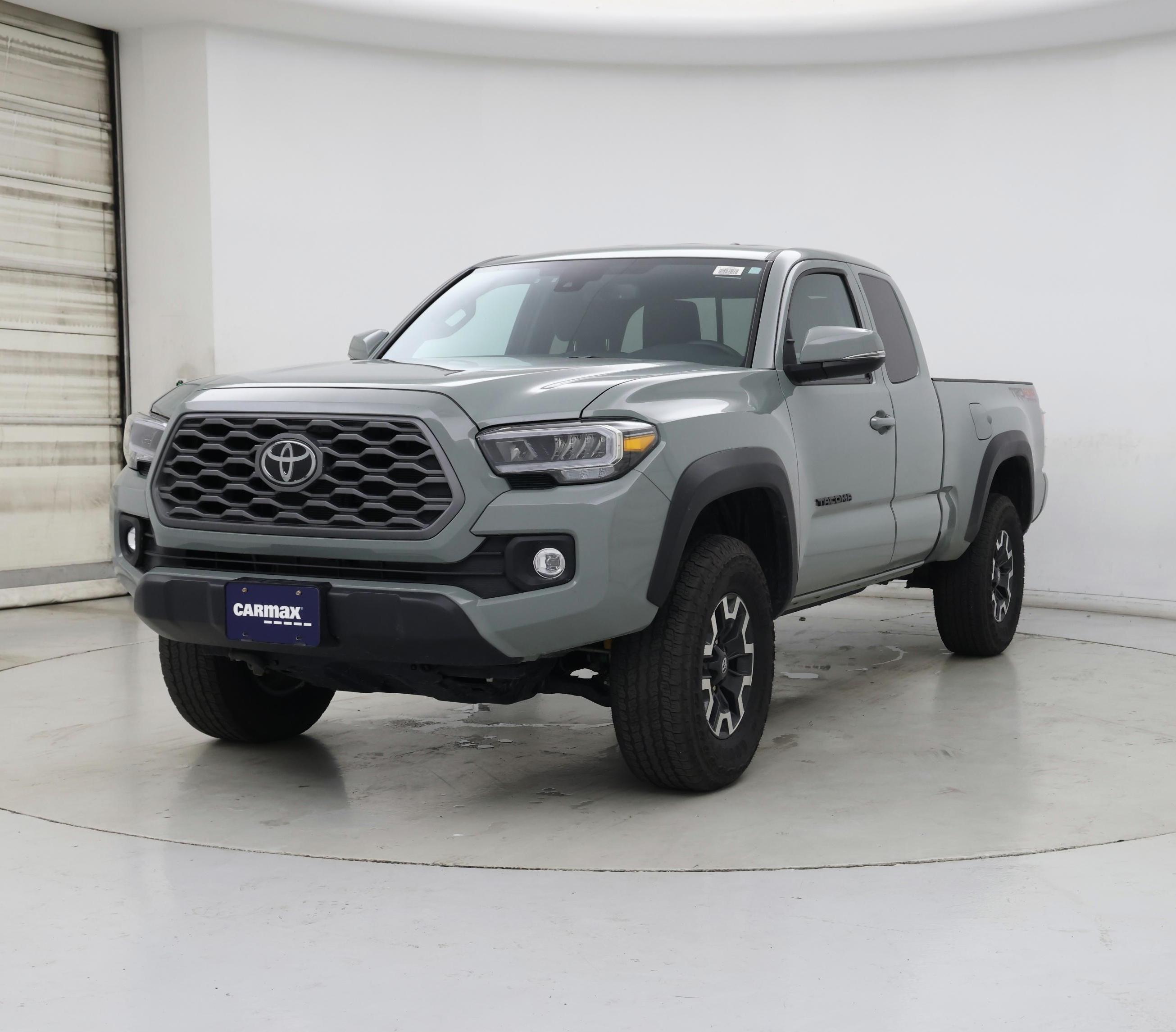 Thumbnail: 2023 Toyota Tacoma - 4