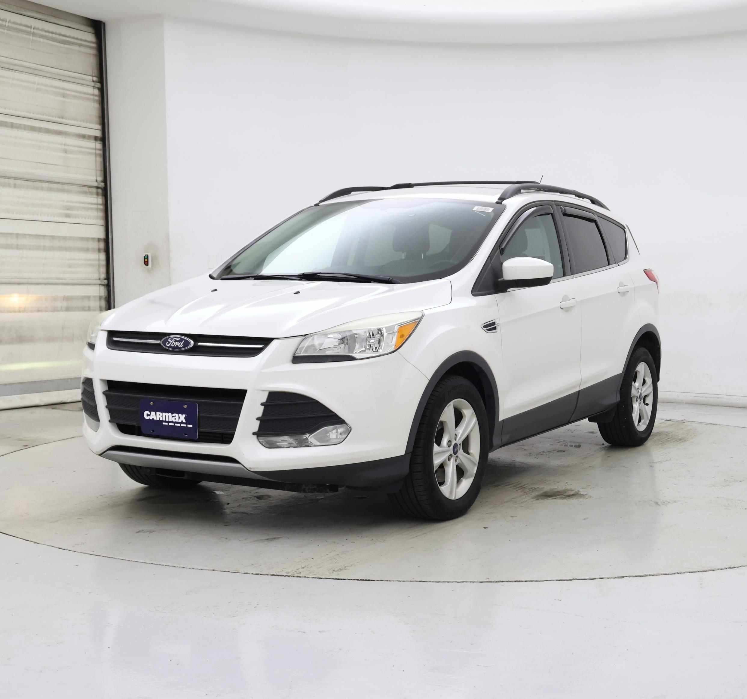 Thumbnail: 2015 Ford Escape - 4
