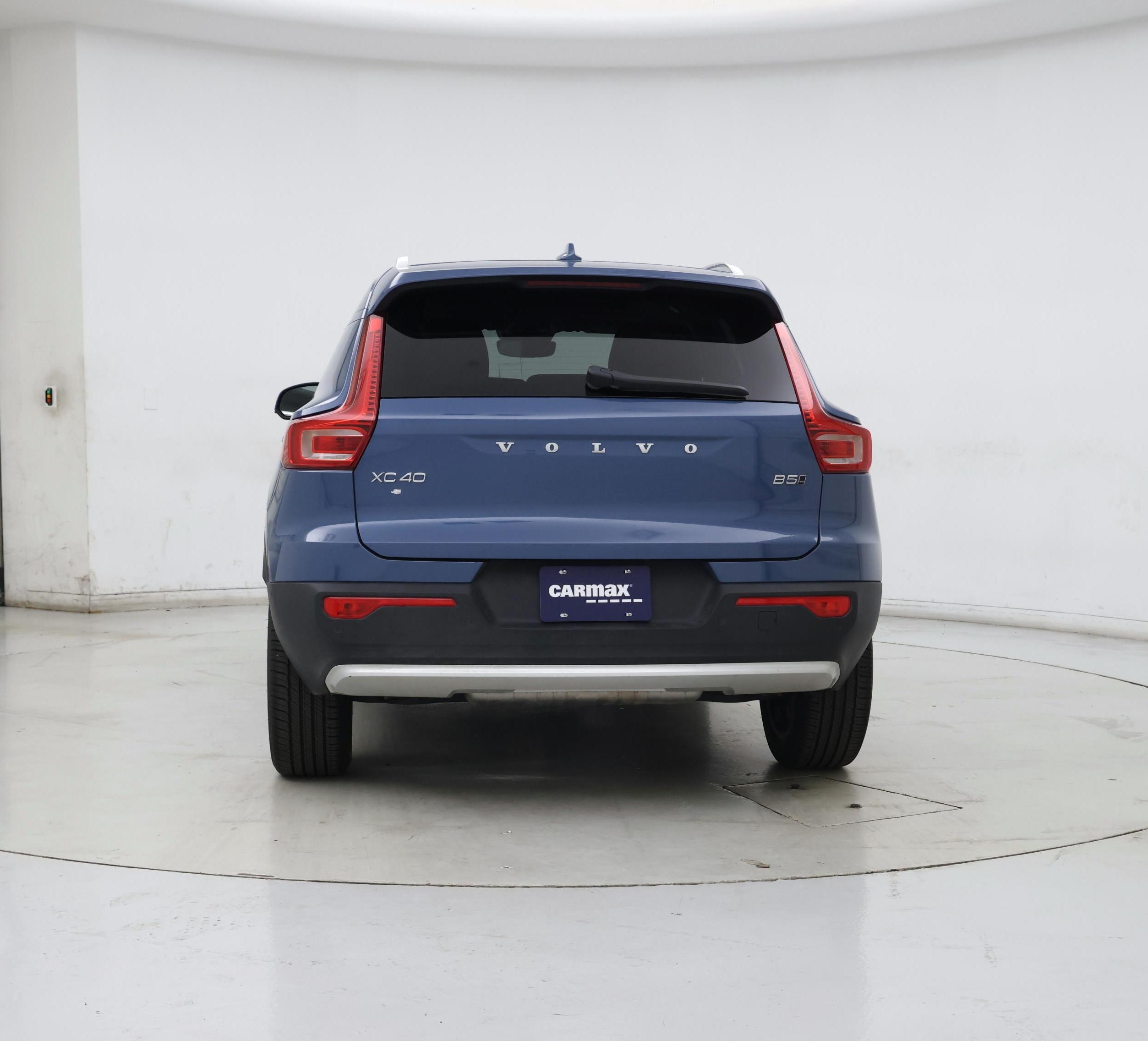 Thumbnail: 2024 Volvo XC40 - 6