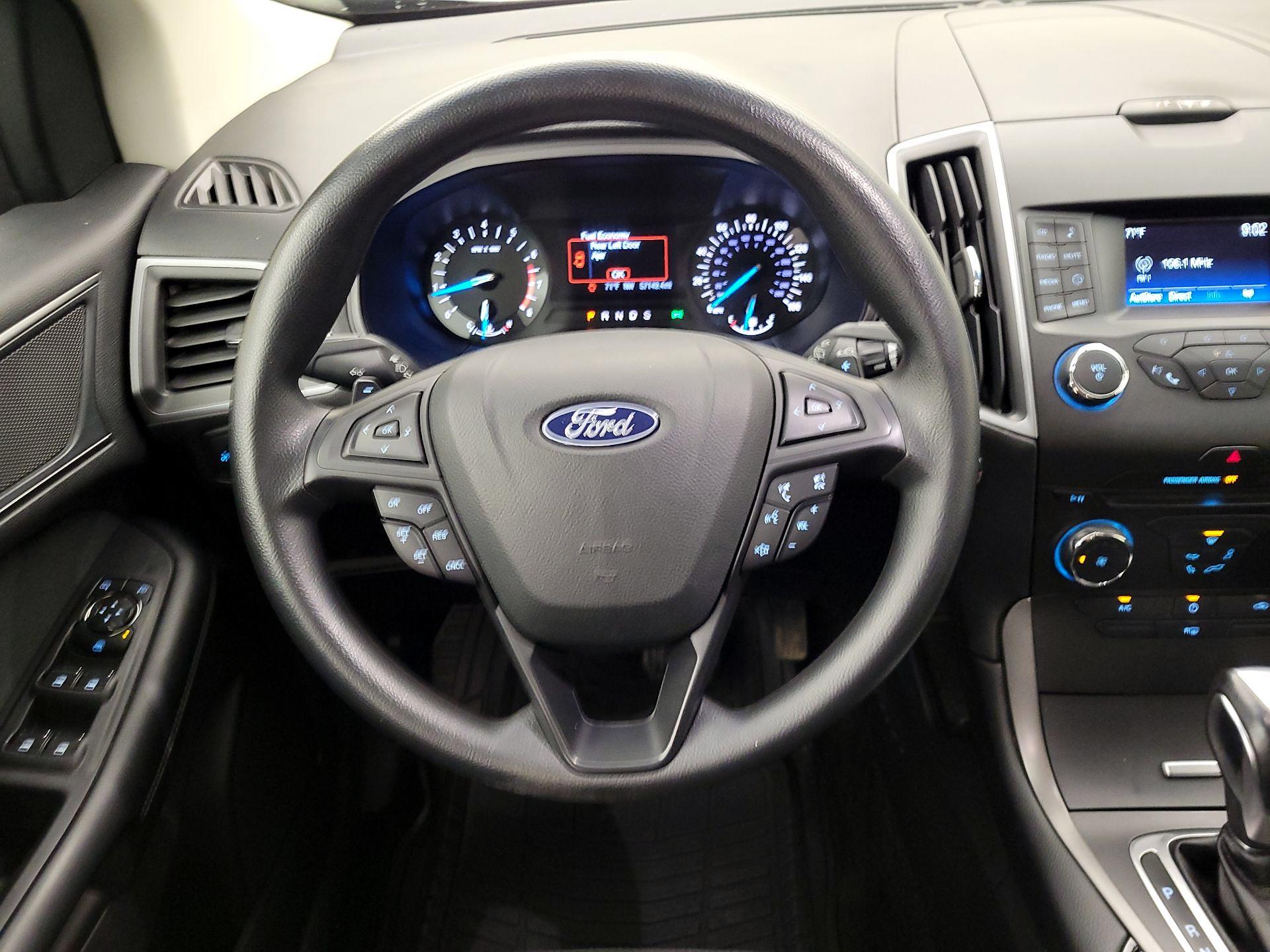 Thumbnail: 2018 Ford Edge - 10