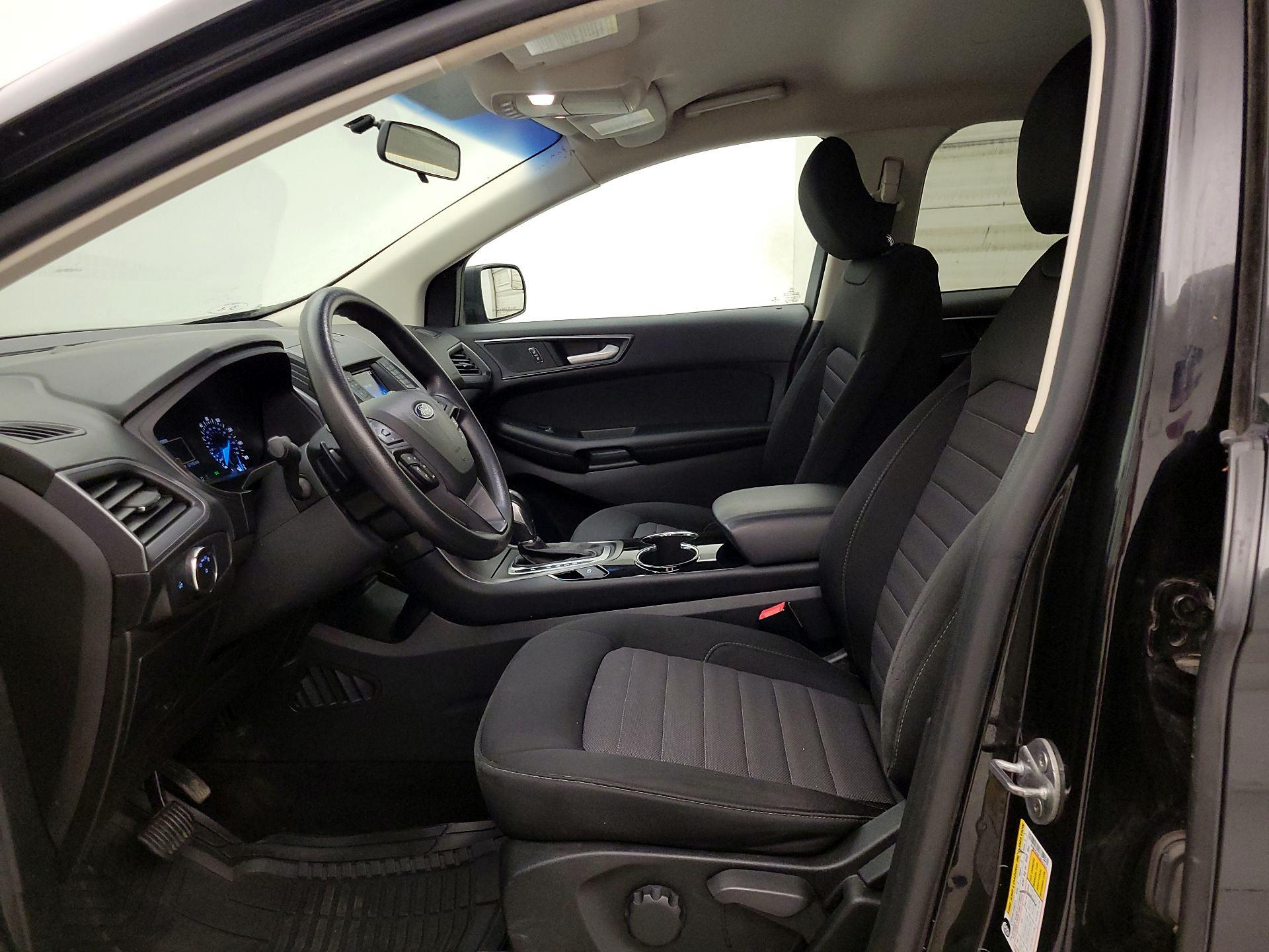 Thumbnail: 2018 Ford Edge - 11