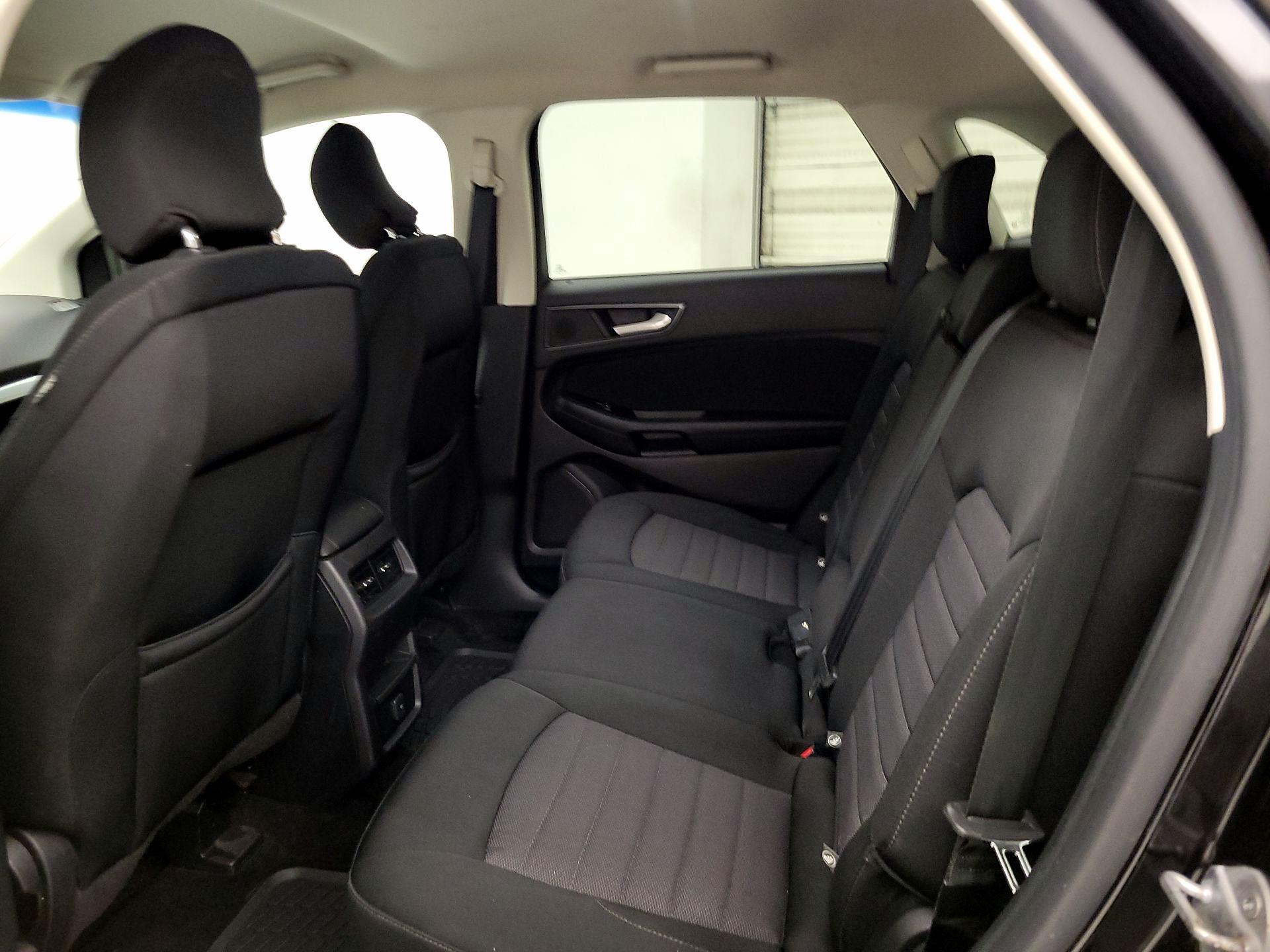 Thumbnail: 2018 Ford Edge - 19