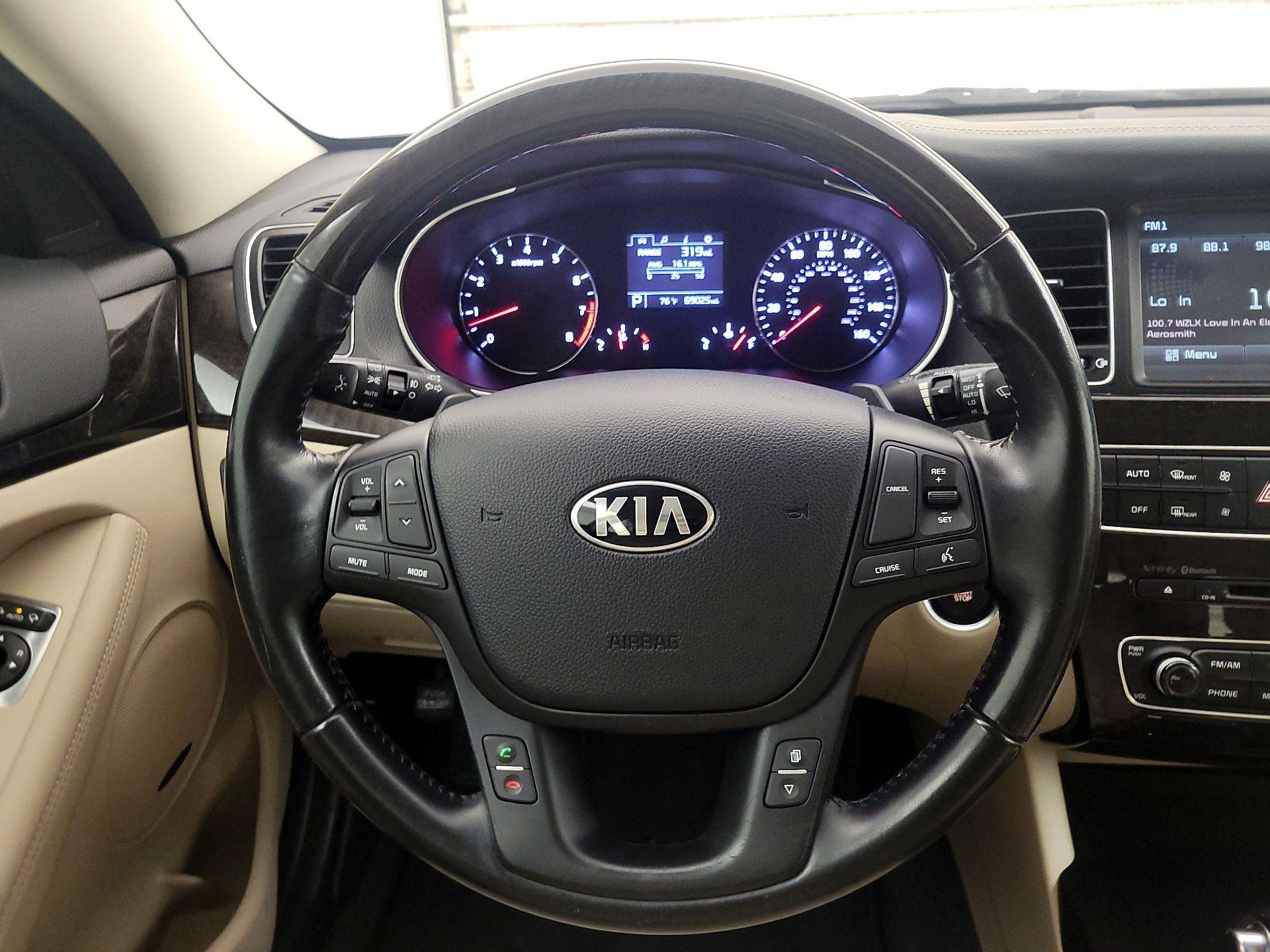 Thumbnail: 2015 Kia Cadenza - 10