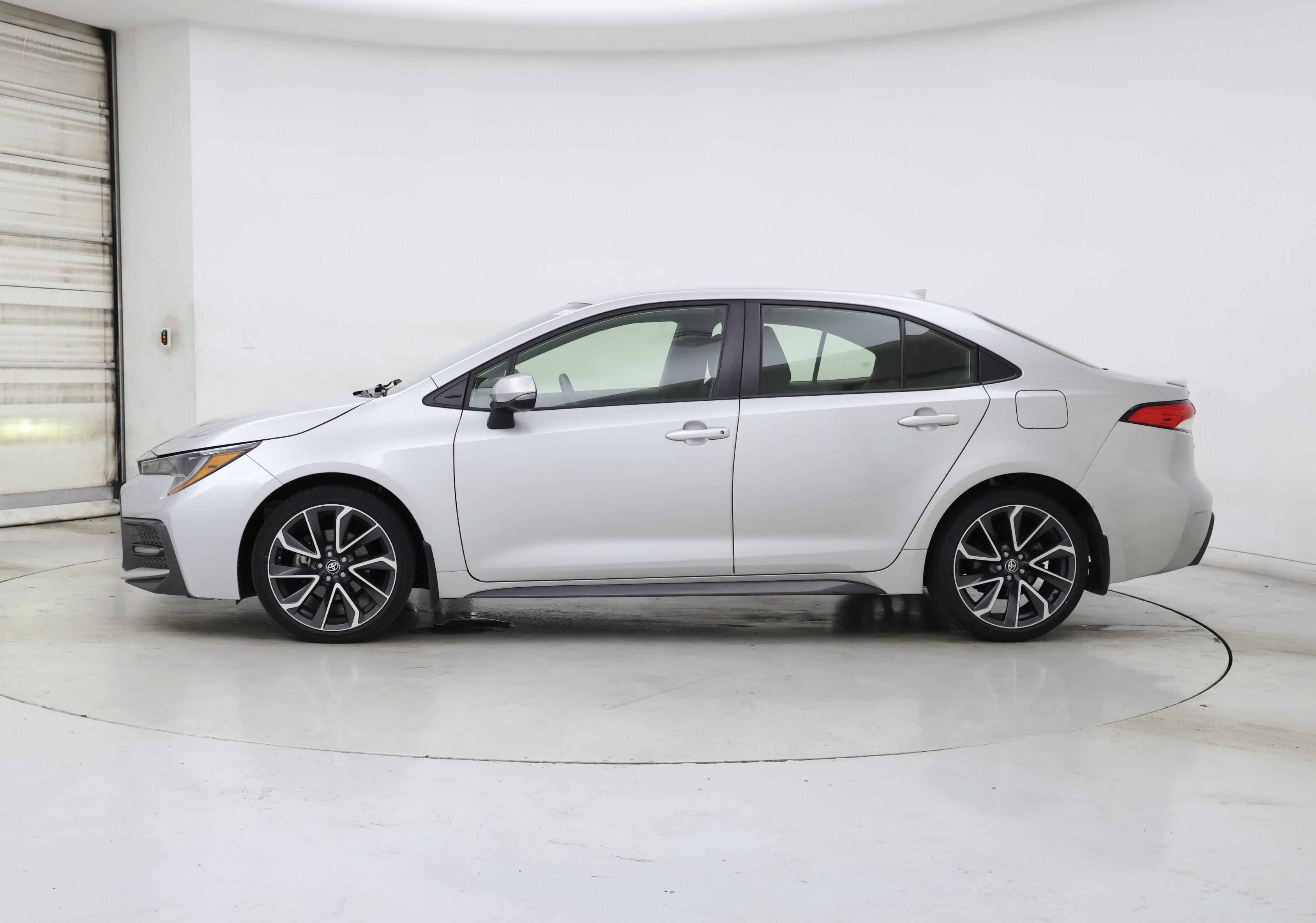 Thumbnail: 2022 Toyota Corolla - 3
