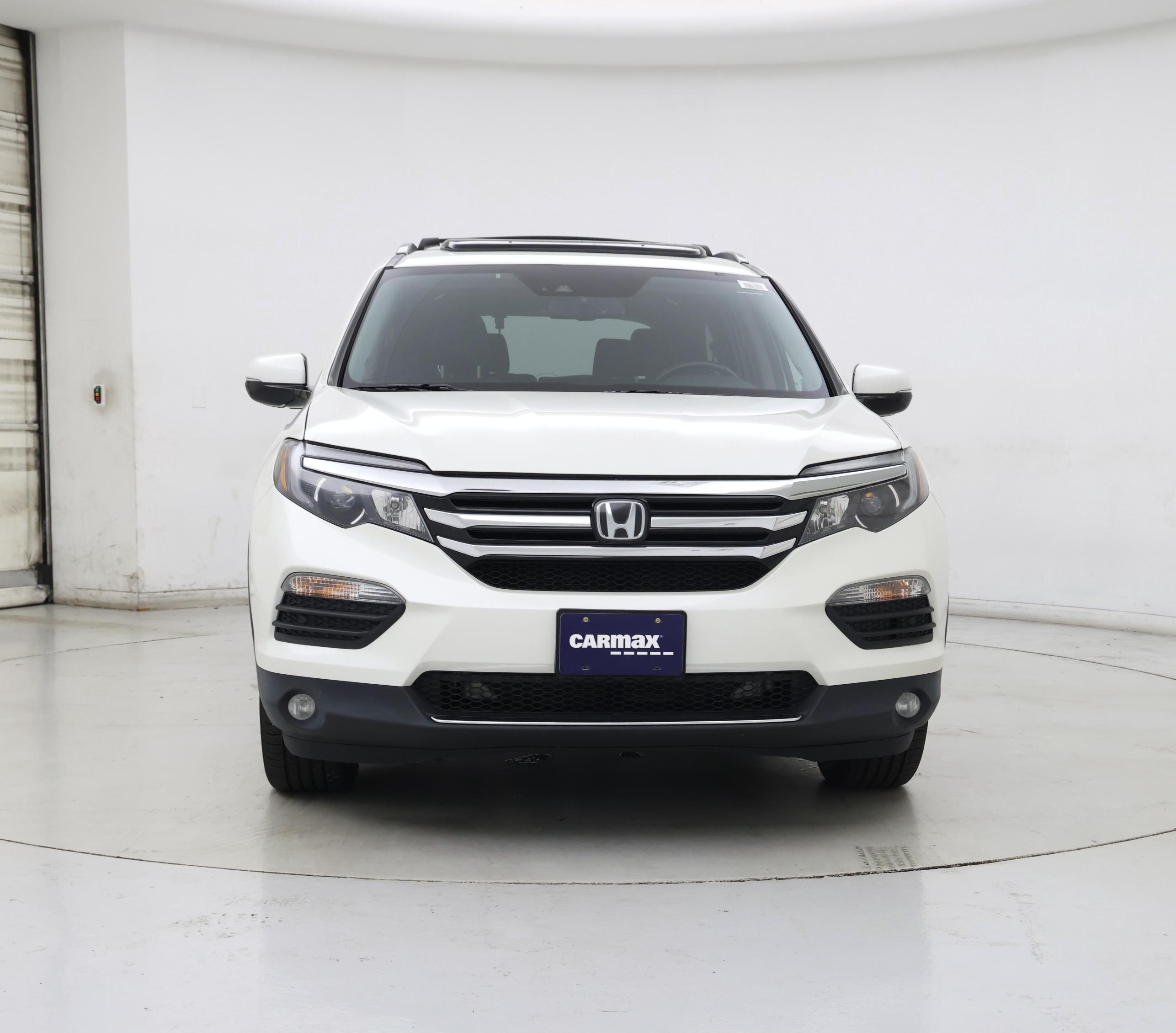 Thumbnail: 2017 Honda Pilot - 5