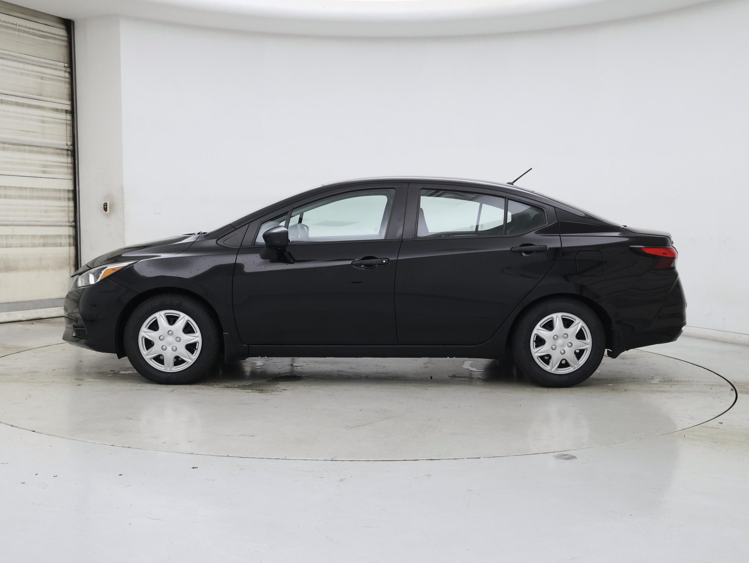 Thumbnail: 2021 Nissan Versa - 3