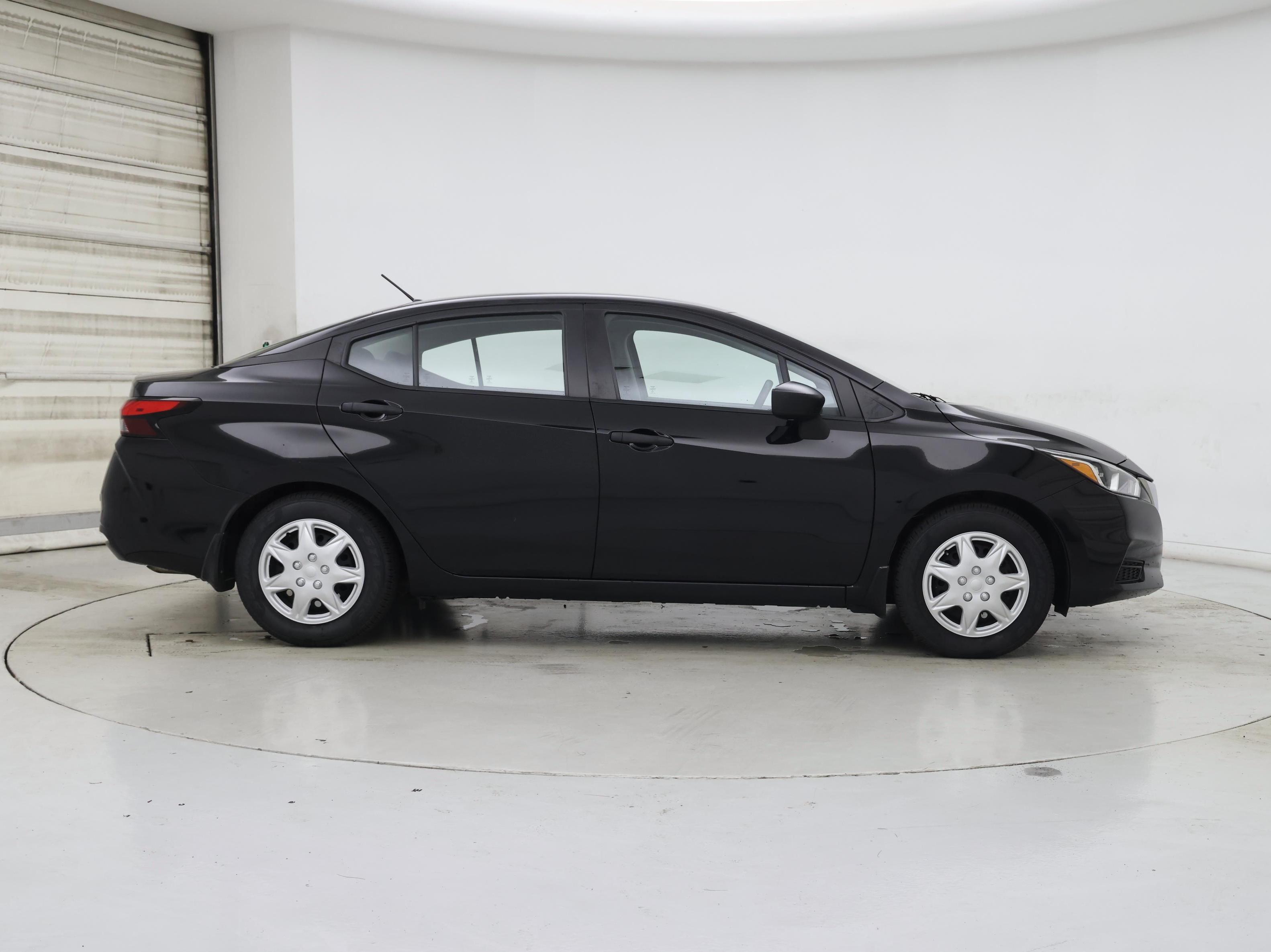 Thumbnail: 2021 Nissan Versa - 7