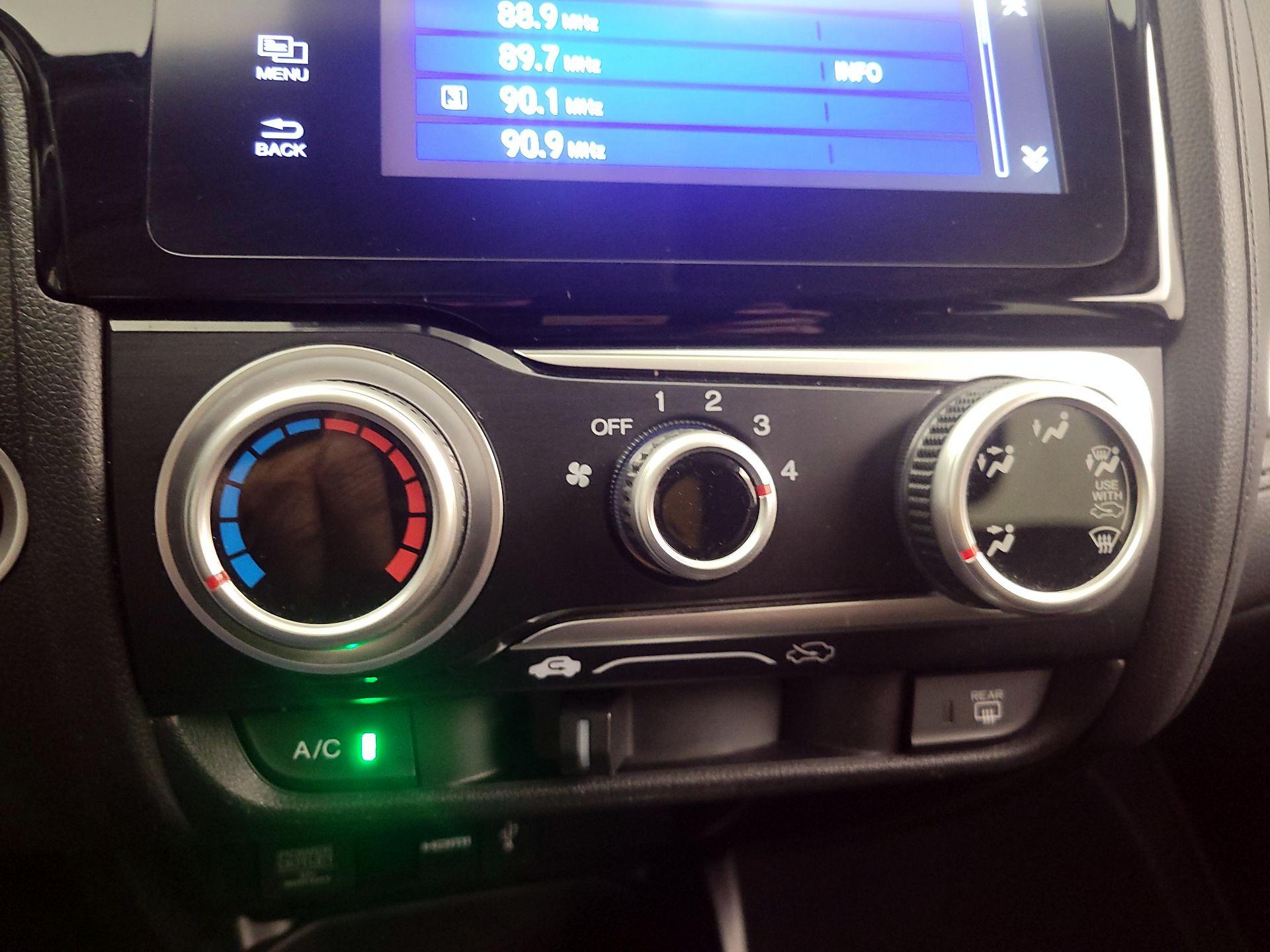 Thumbnail: 2016 Honda Fit - 16