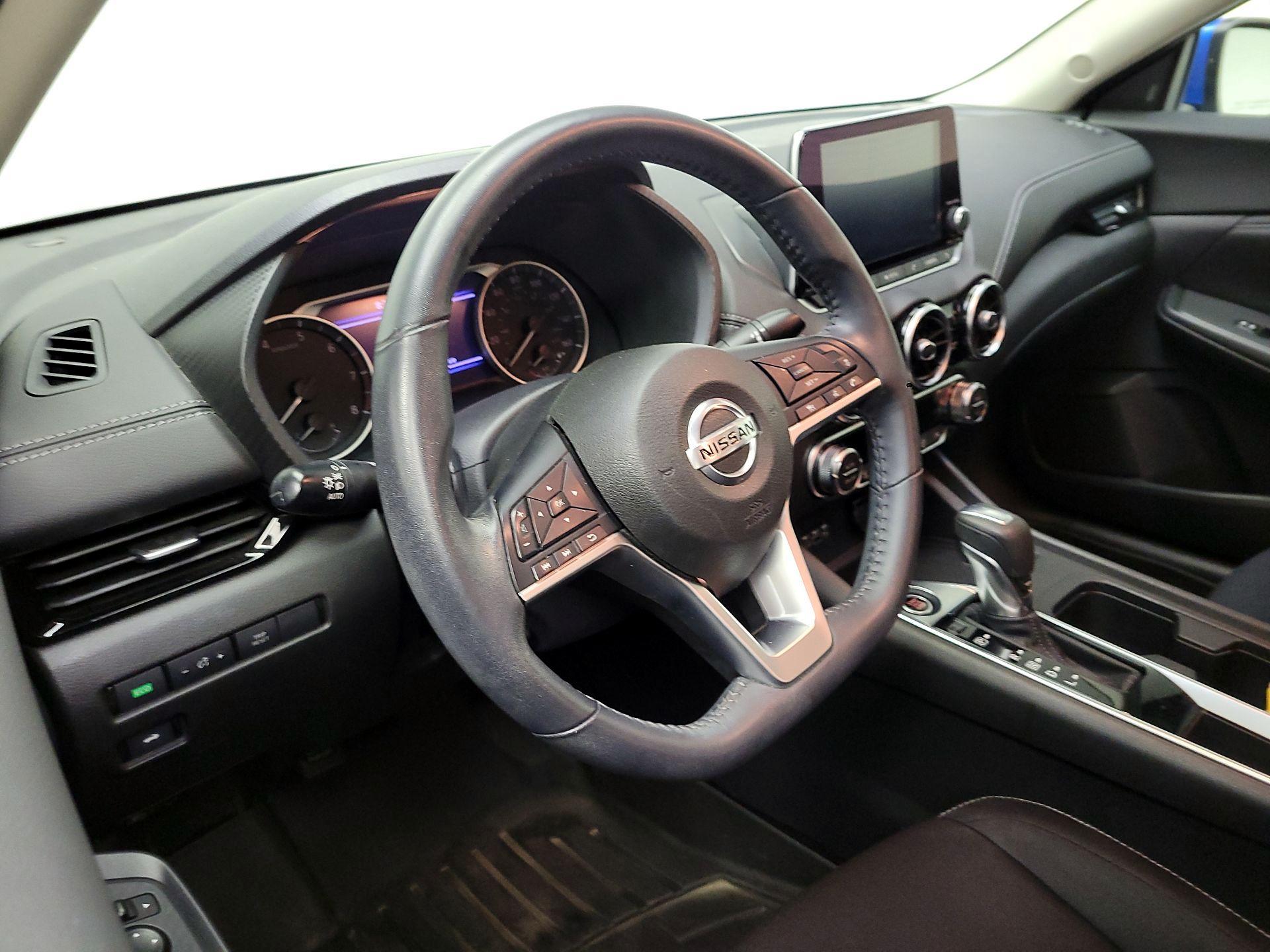 Thumbnail: 2021 Nissan Sentra - 9