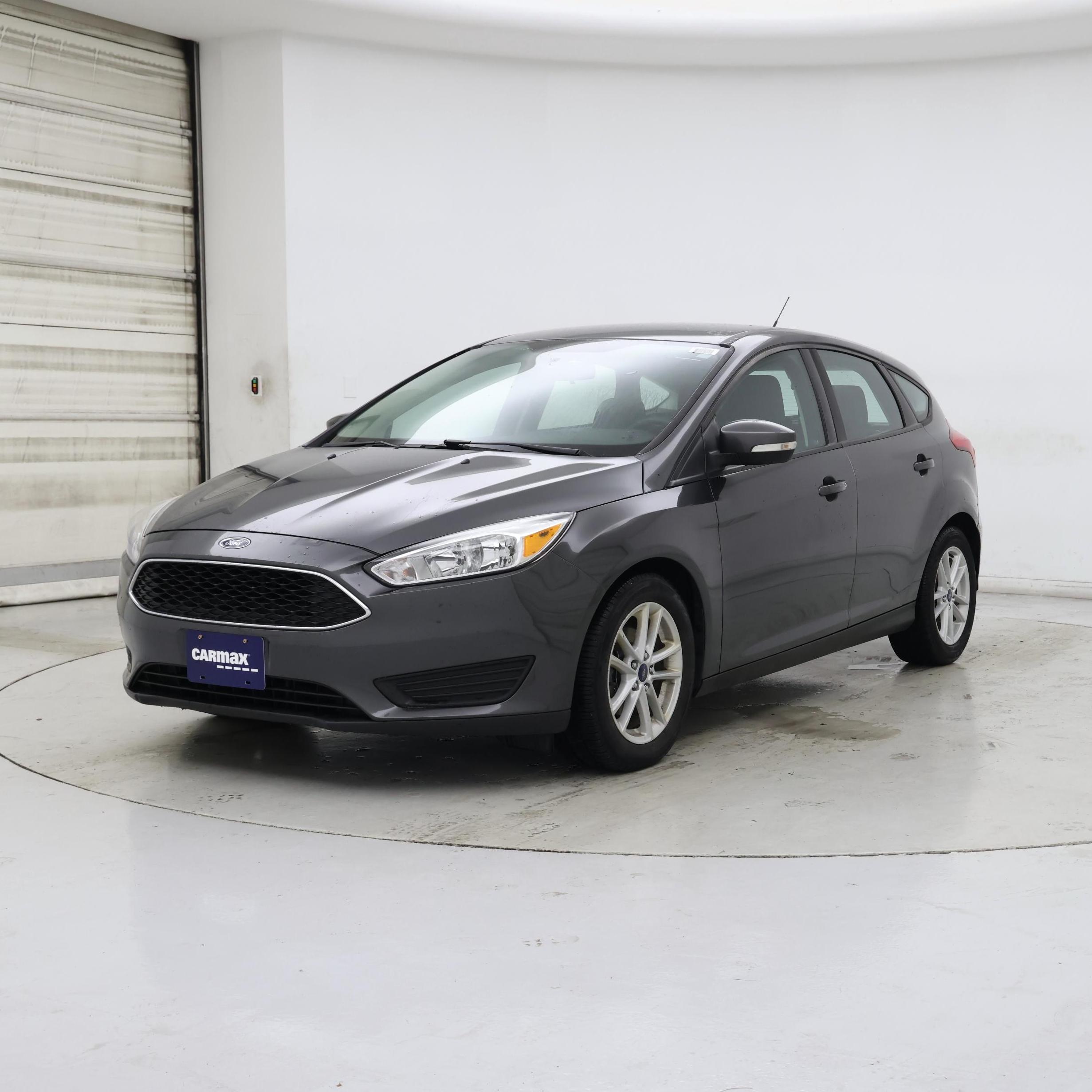 Thumbnail: 2017 Ford Focus - 4