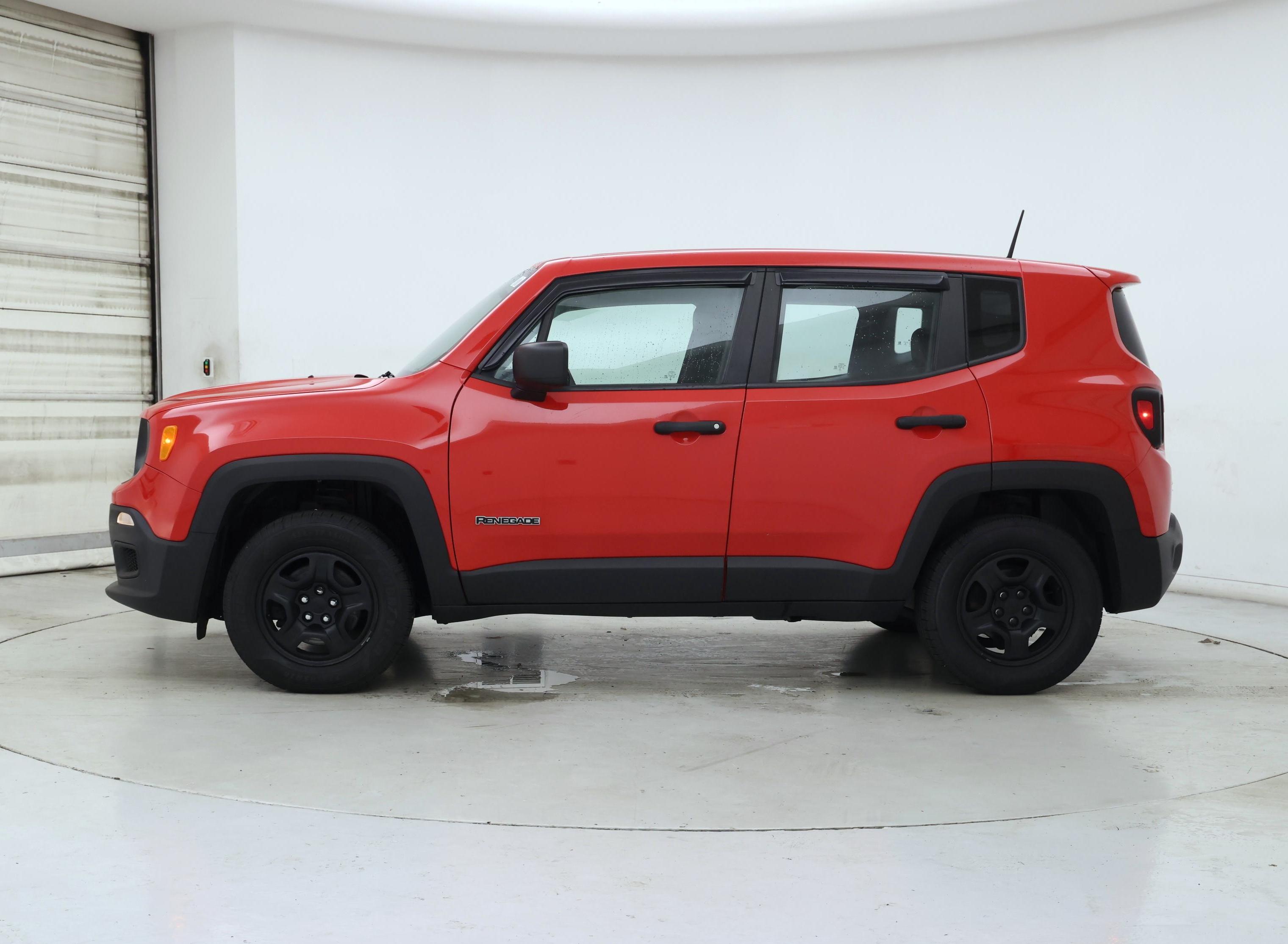 Thumbnail: 2018 Jeep Renegade - 3