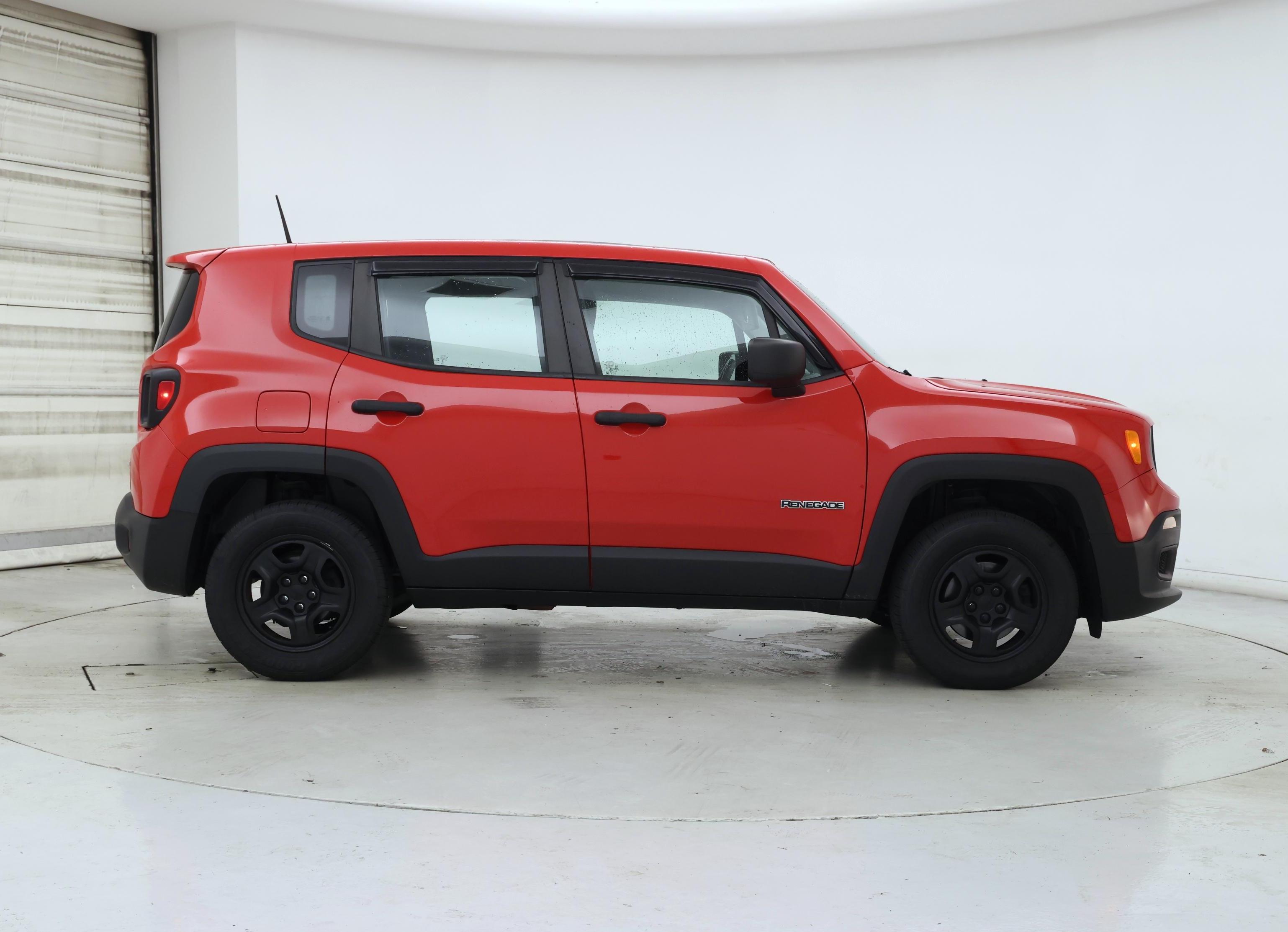 Thumbnail: 2018 Jeep Renegade - 7