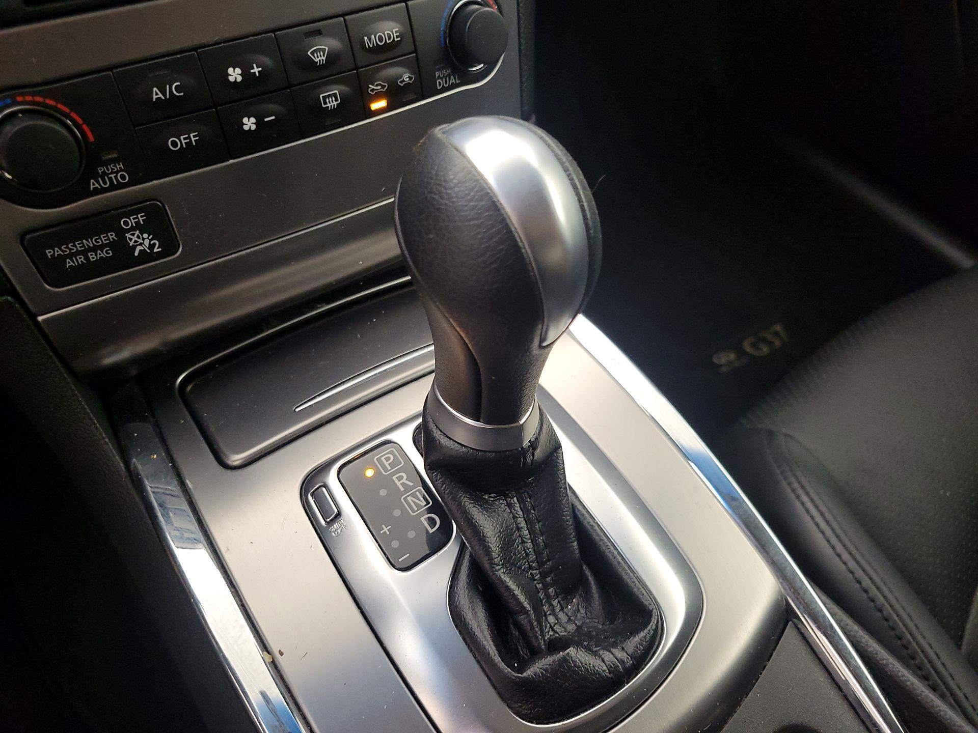 Thumbnail: 2013 INFINITI G37 - 17