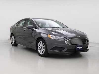 Gray 2017 Ford Fusion SE