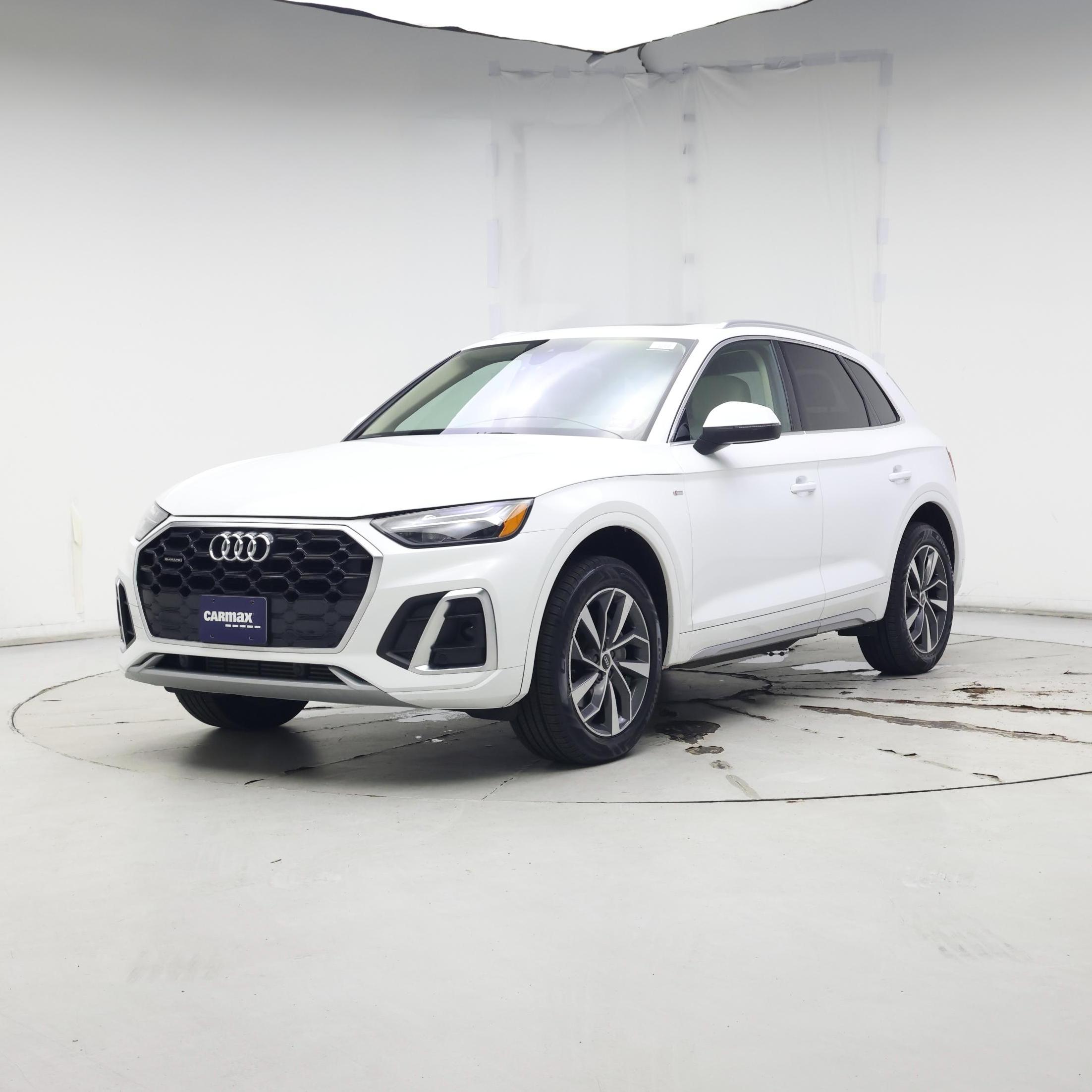Thumbnail: 2022 Audi Q5 - 4