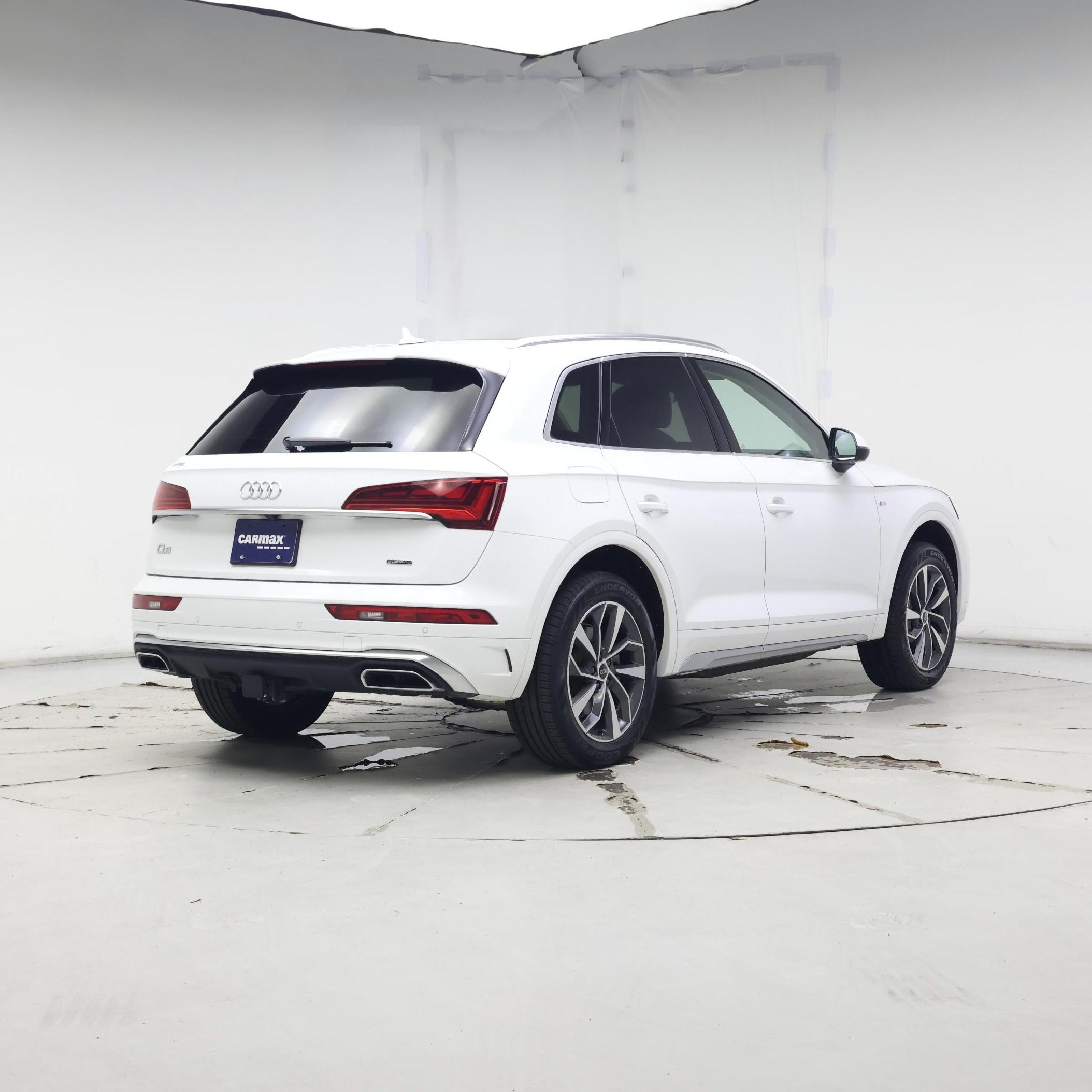 Thumbnail: 2022 Audi Q5 - 8